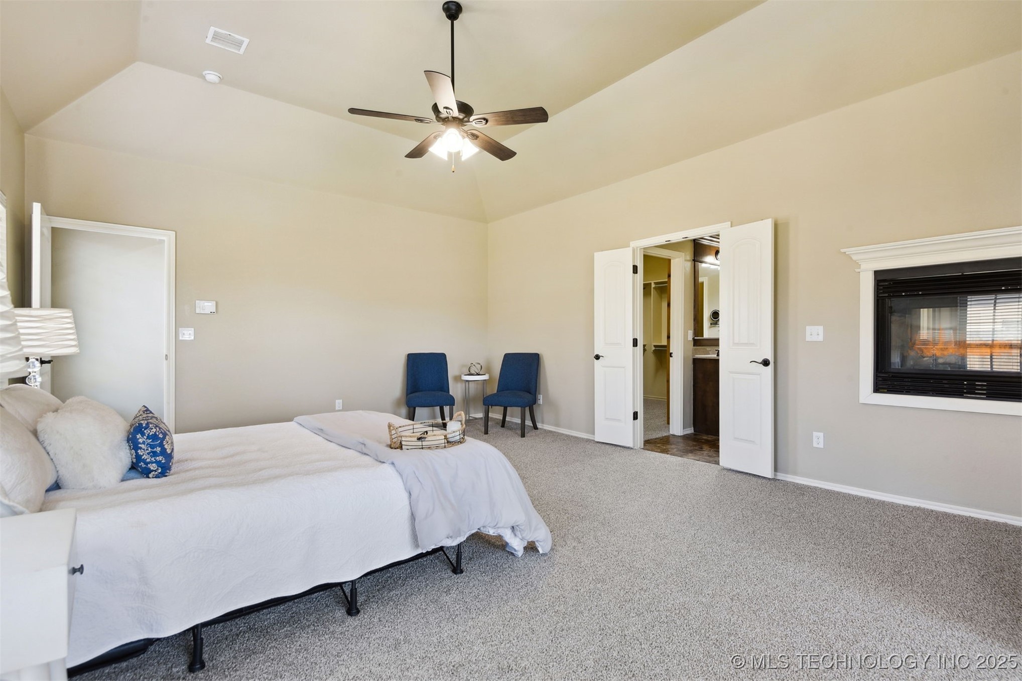 7204 S Sycamore Avenue Property Photo 24