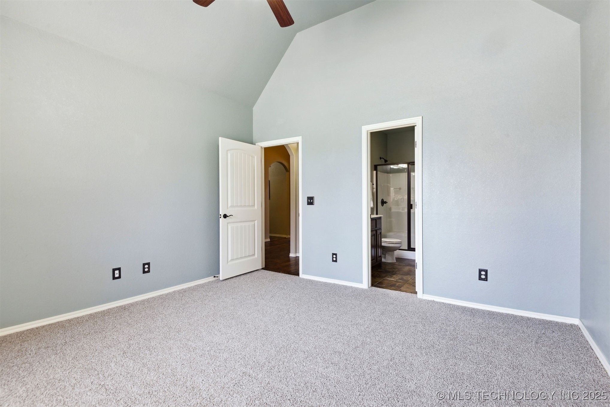 7204 S Sycamore Avenue Property Photo 40