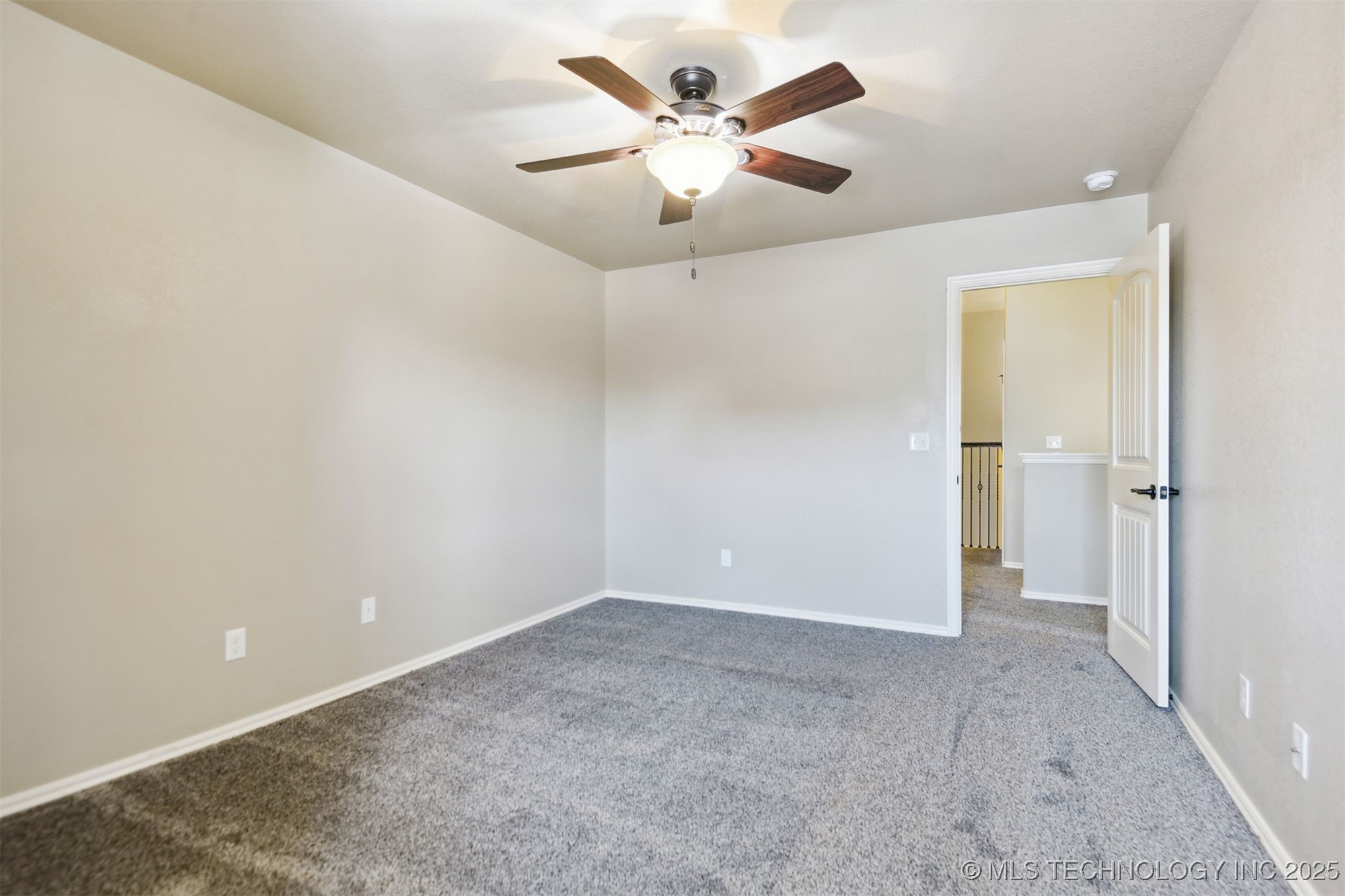 7204 S Sycamore Avenue Property Photo 49