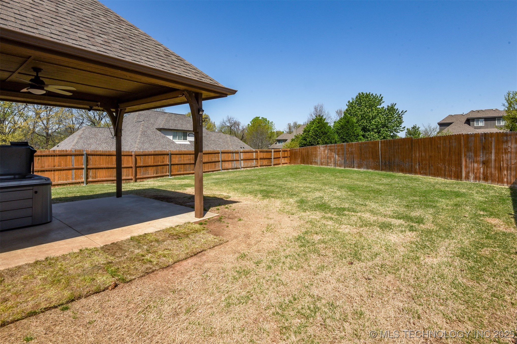 7204 S Sycamore Avenue Property Photo 56