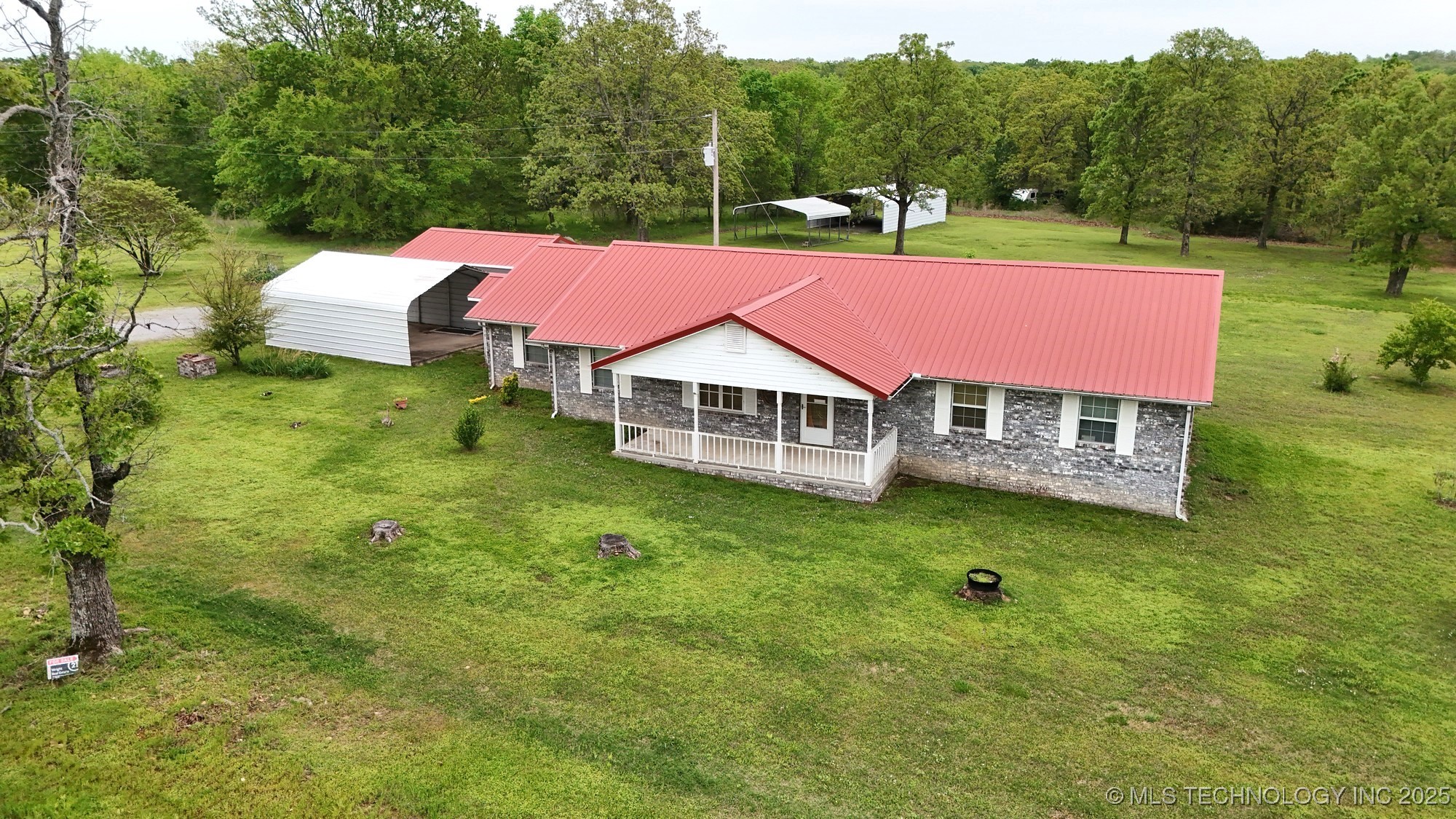 22395 Hwy 51 Property Photo 1