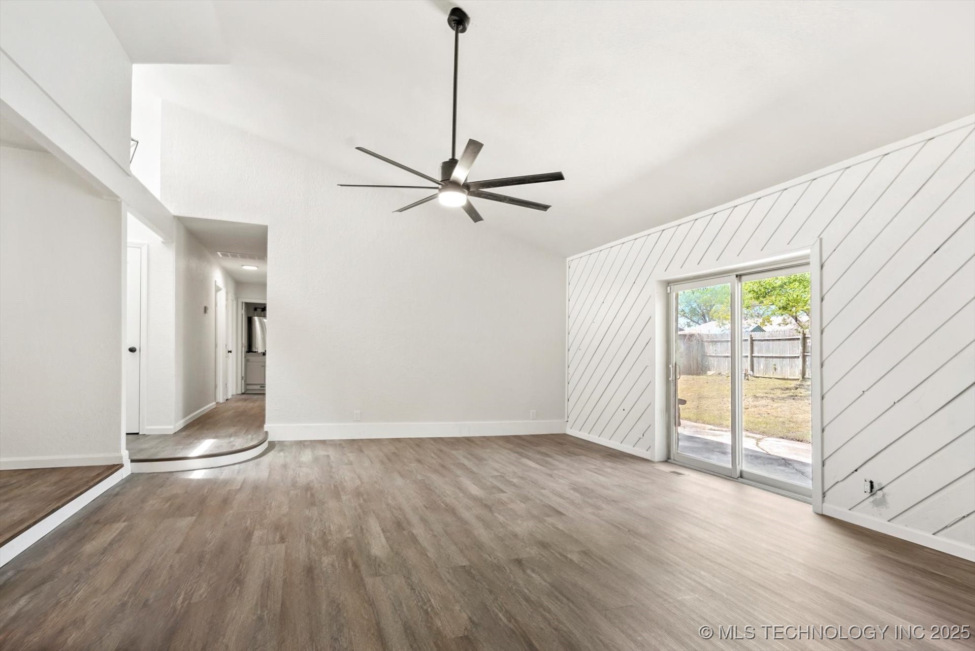 12939 E 34th Street Property Photo 7