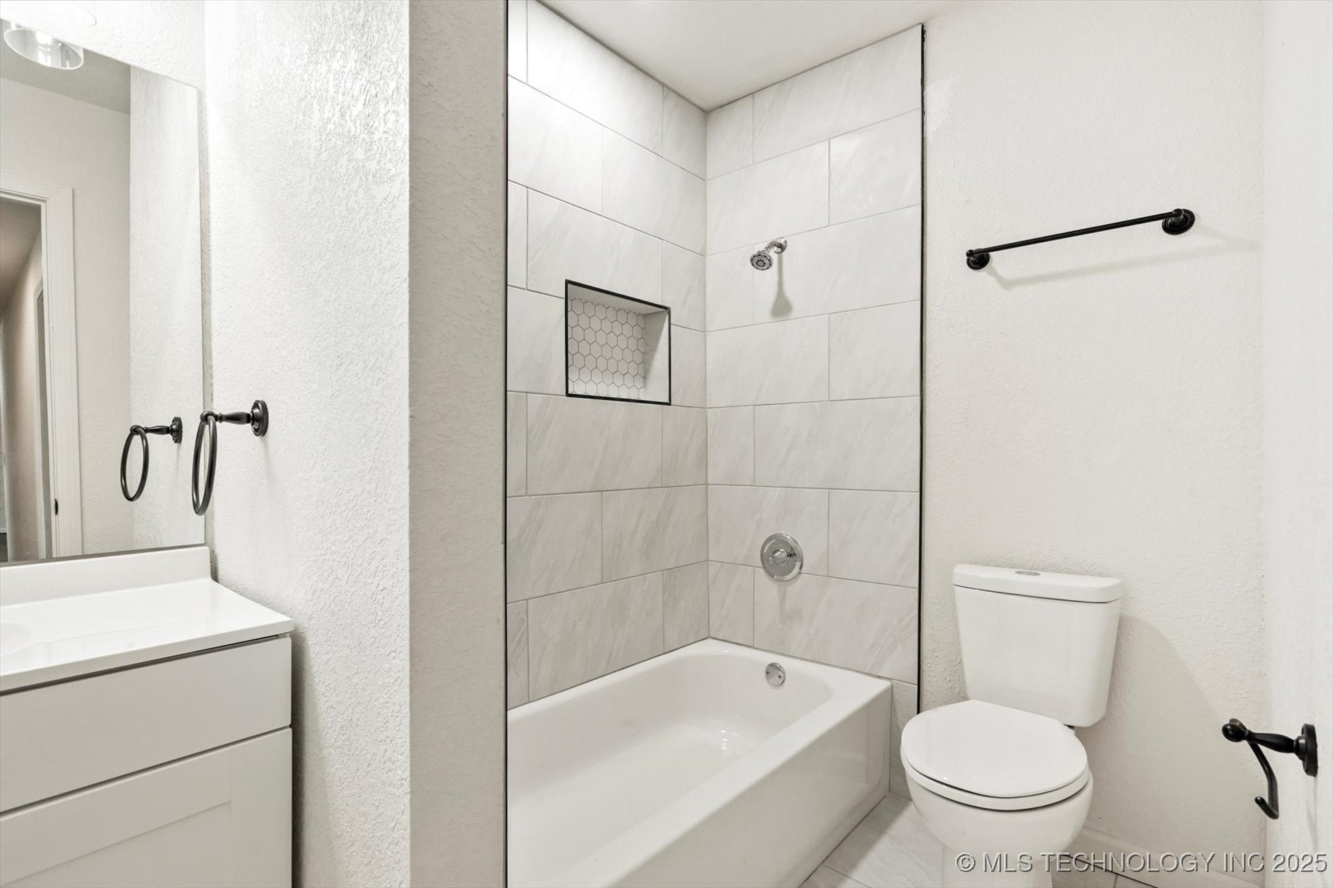 12939 E 34th Street Property Photo 21
