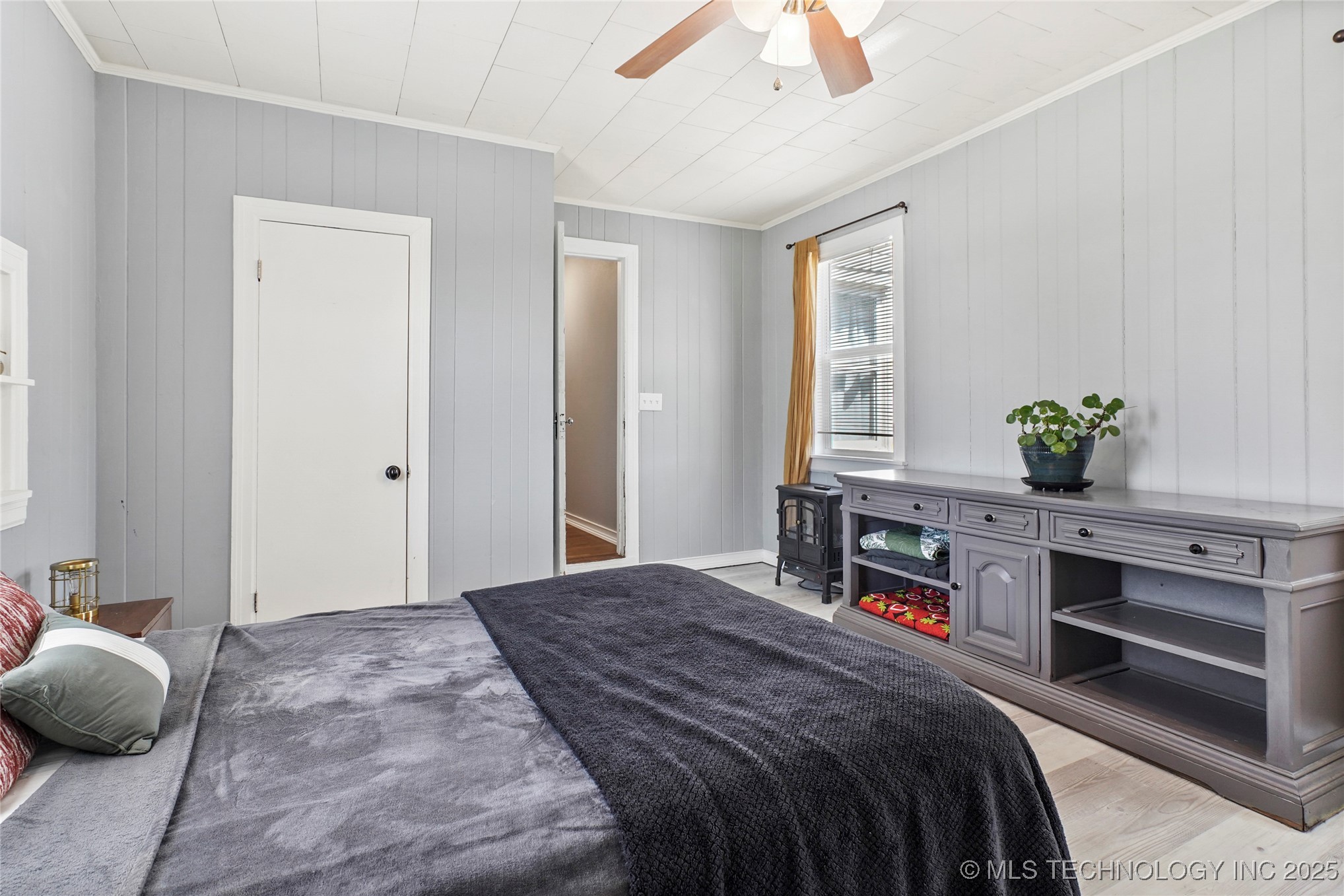 1247 S Darlington Avenue Property Photo 23