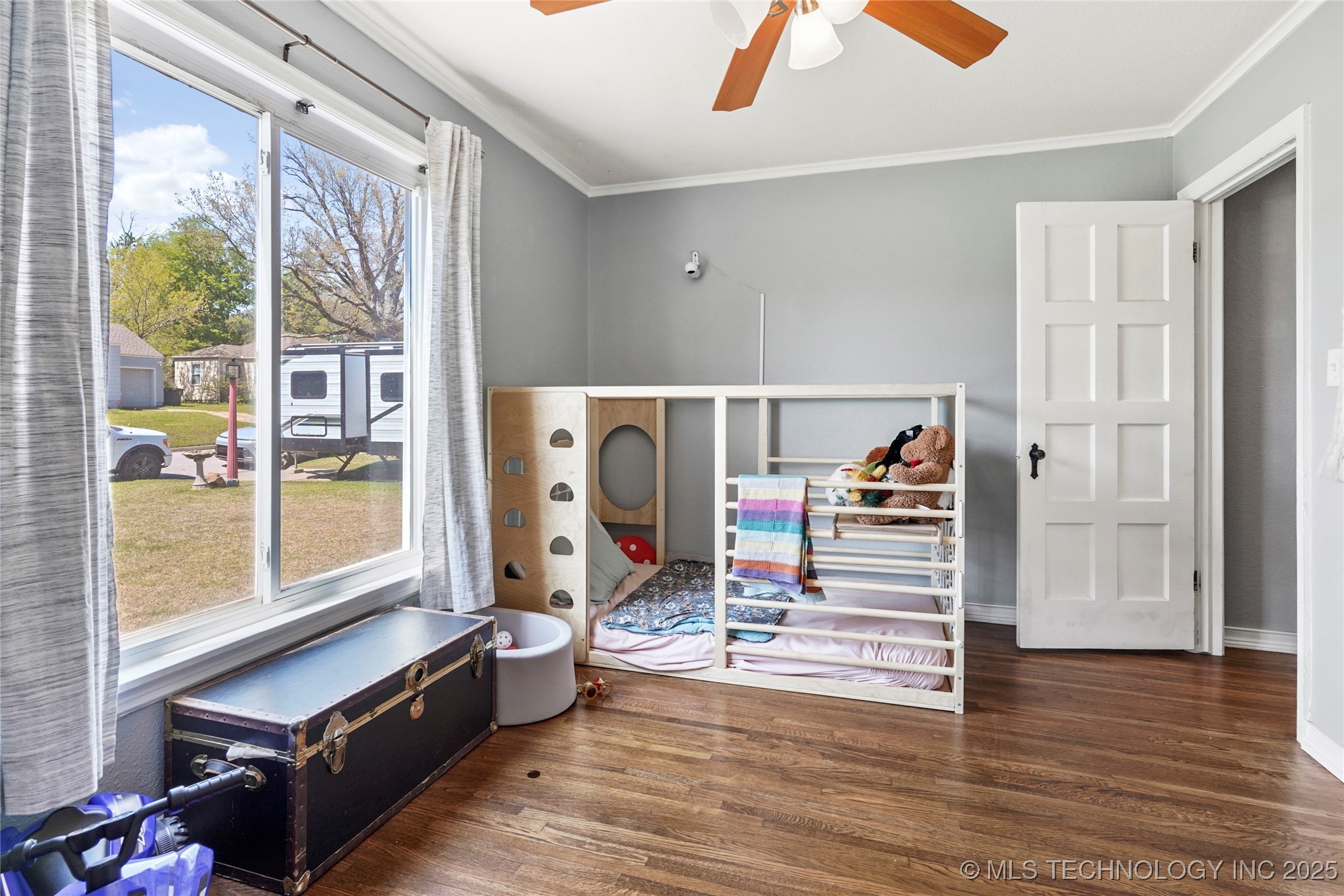 1247 S Darlington Avenue Property Photo 28