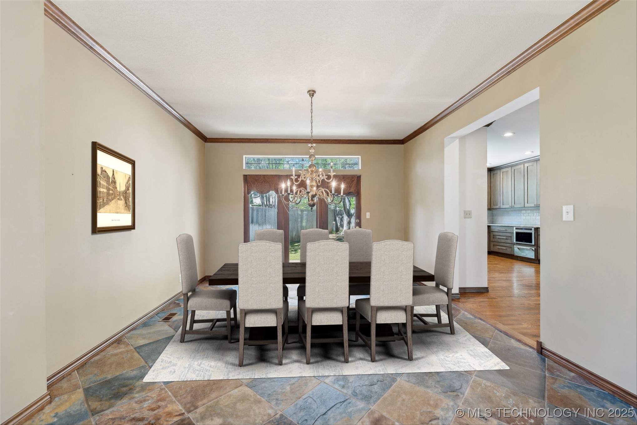 10126 S Granite Avenue Property Photo 6