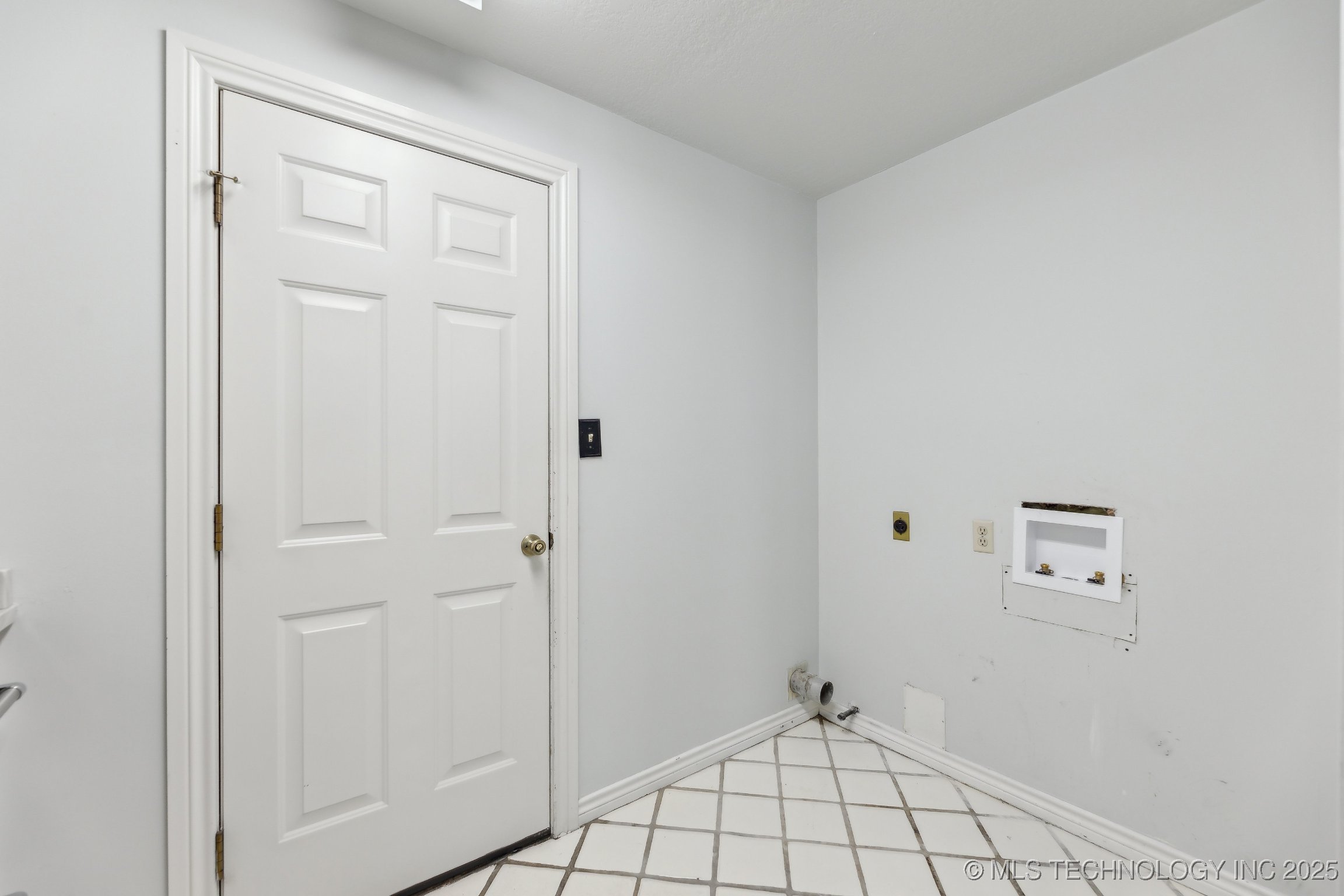 10126 S Granite Avenue Property Photo 18