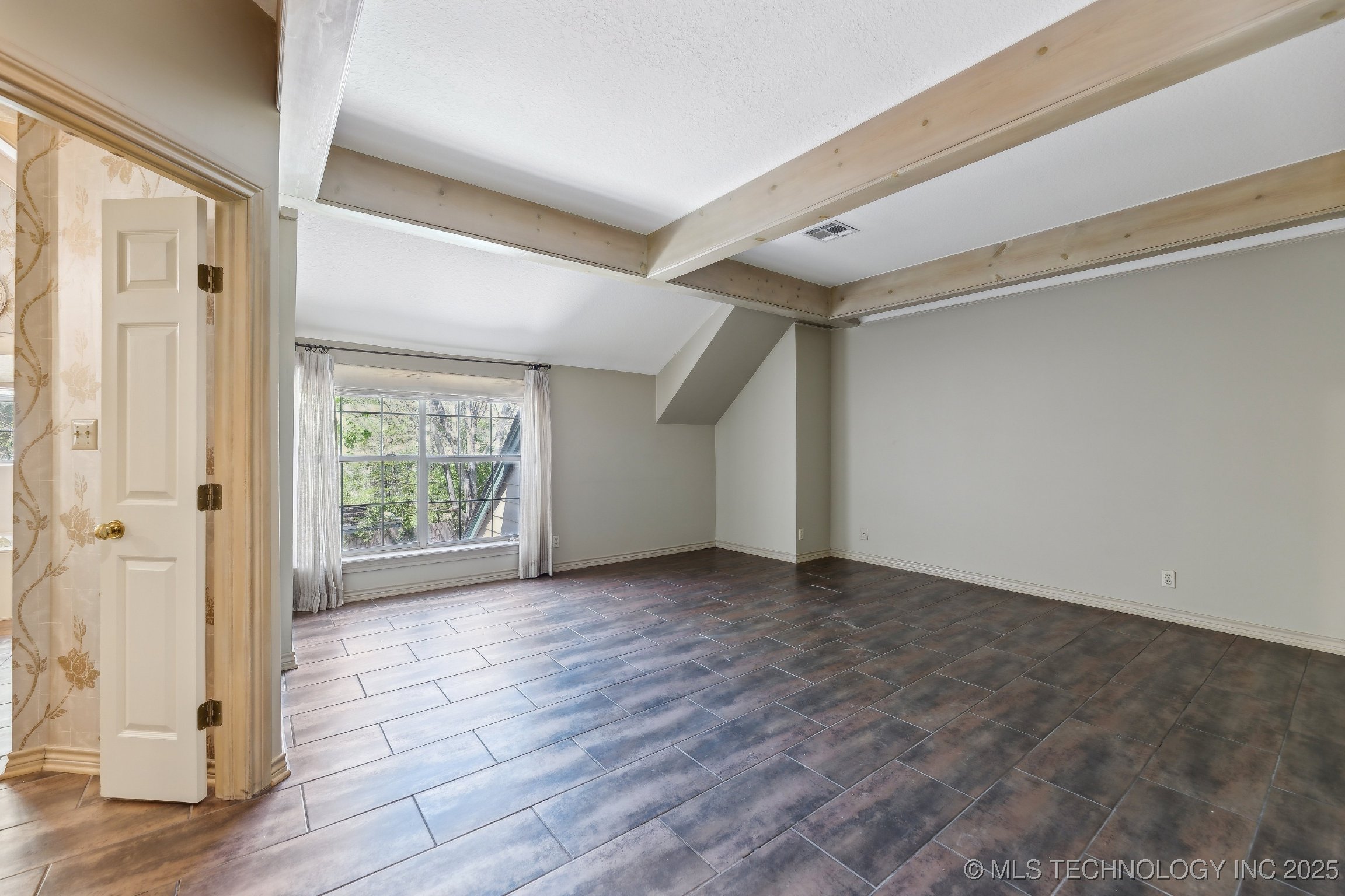 10126 S Granite Avenue Property Photo 23