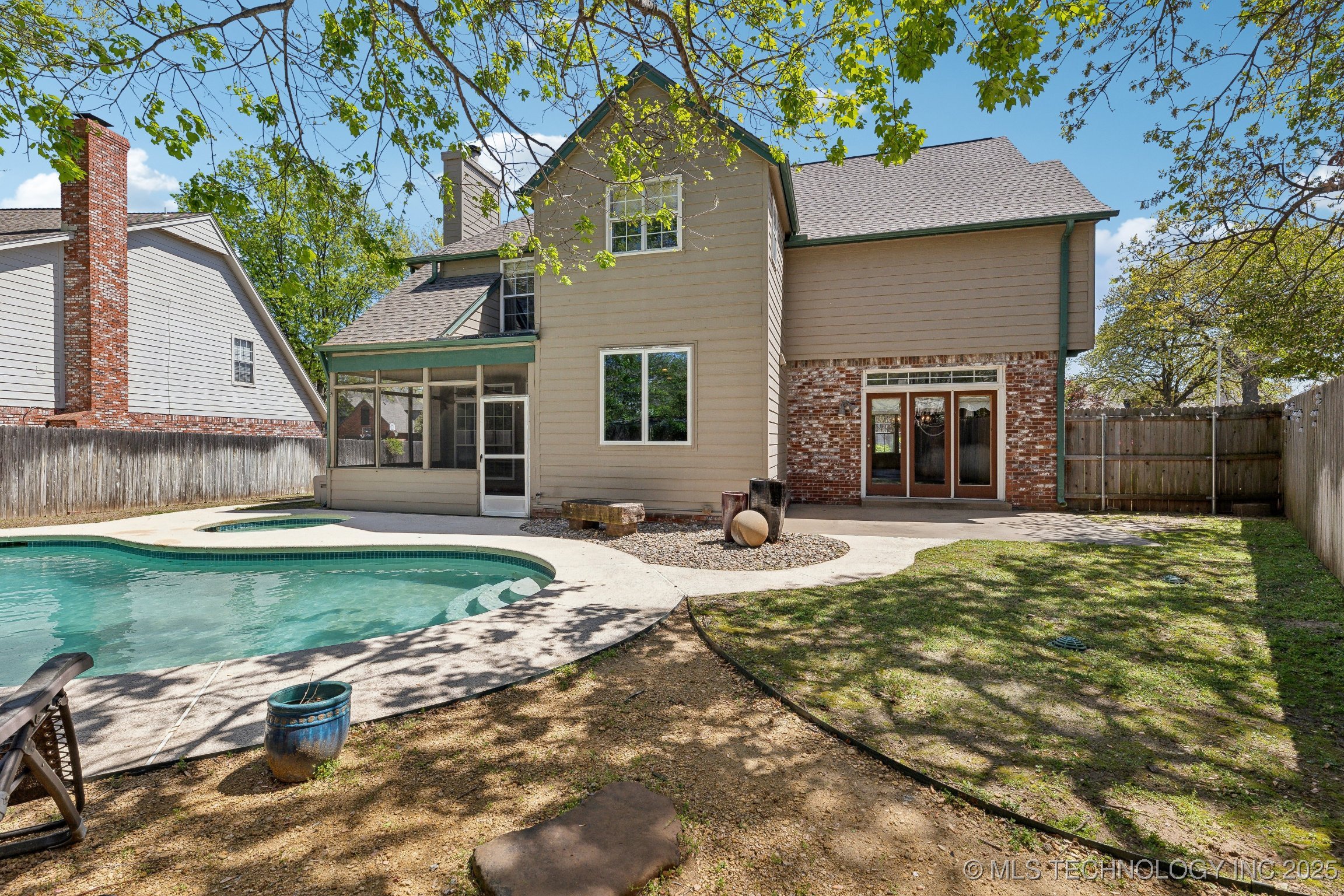 10126 S Granite Avenue Property Photo 36