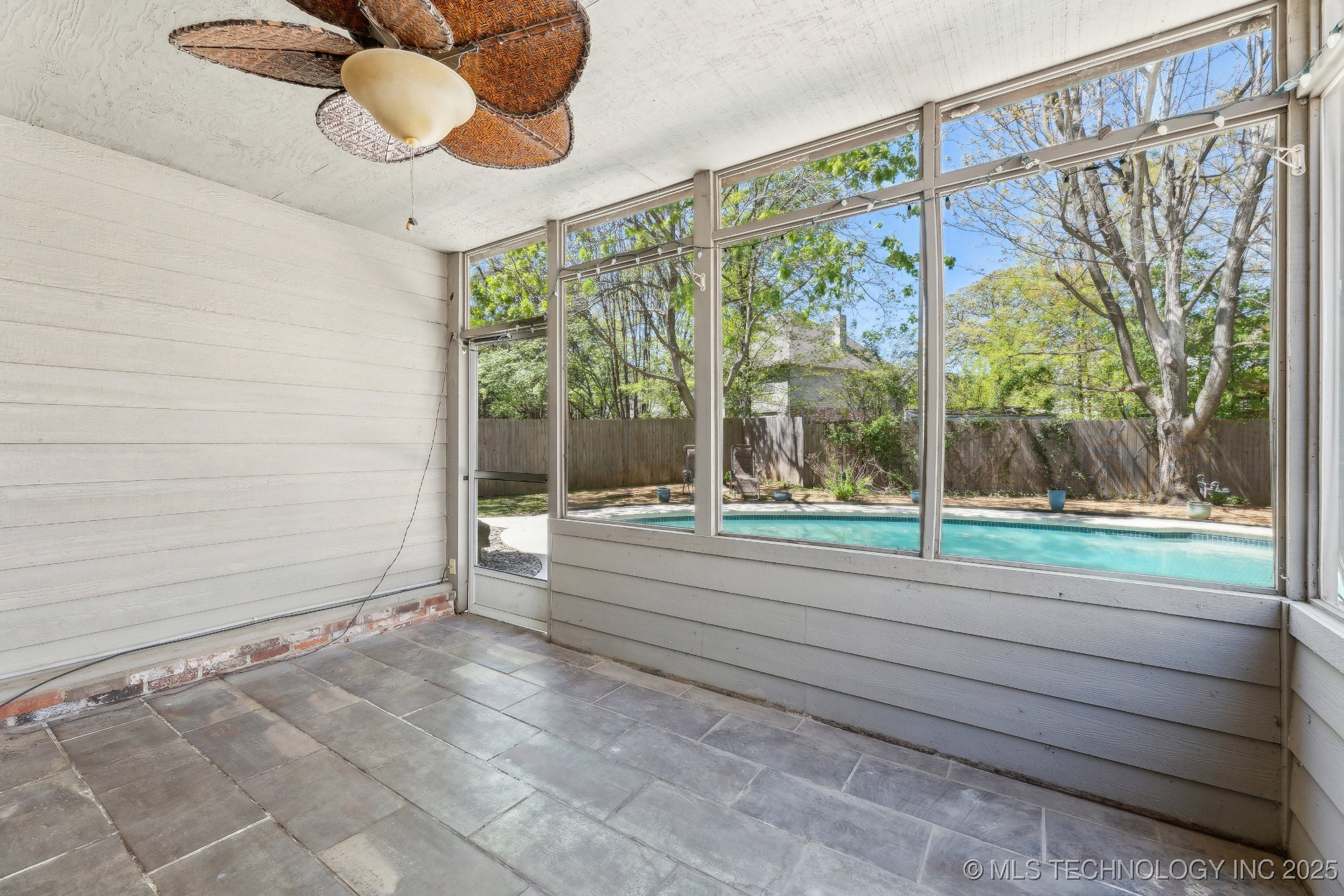 10126 S Granite Avenue Property Photo 37