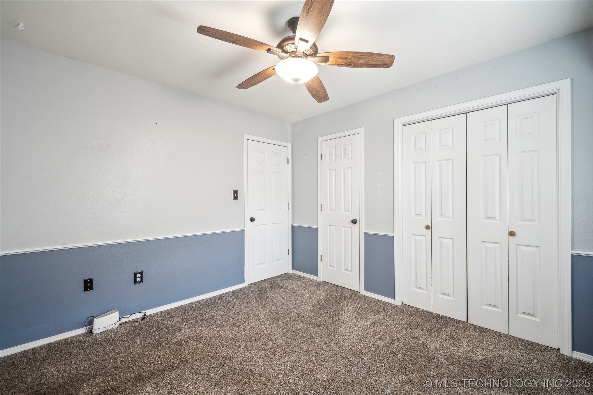 2922 S Main Street Property Photo 19