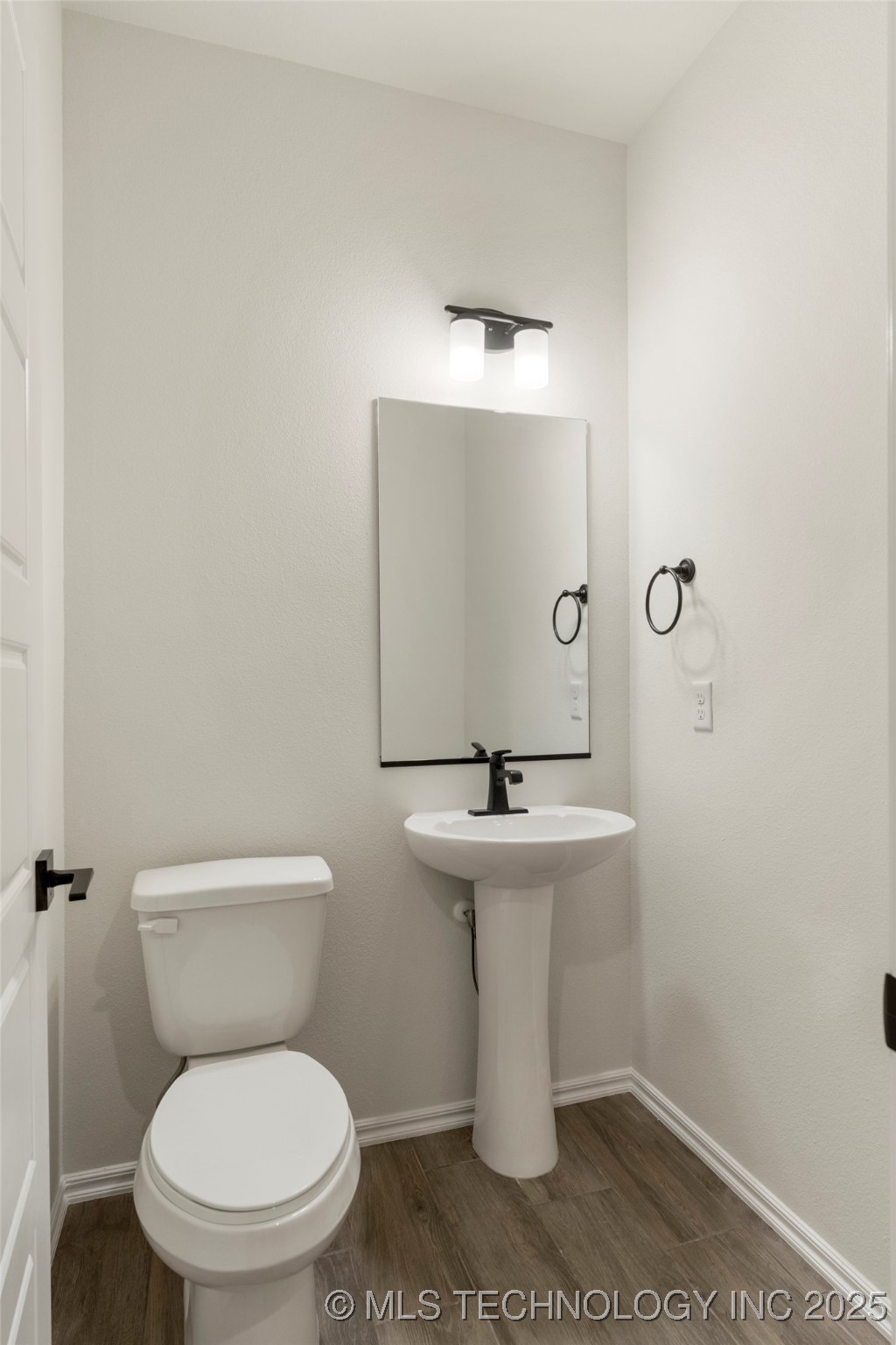 2916 S 8th Street Property Photo 16