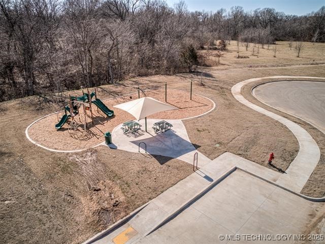 2916 S 8th Street Property Photo 20