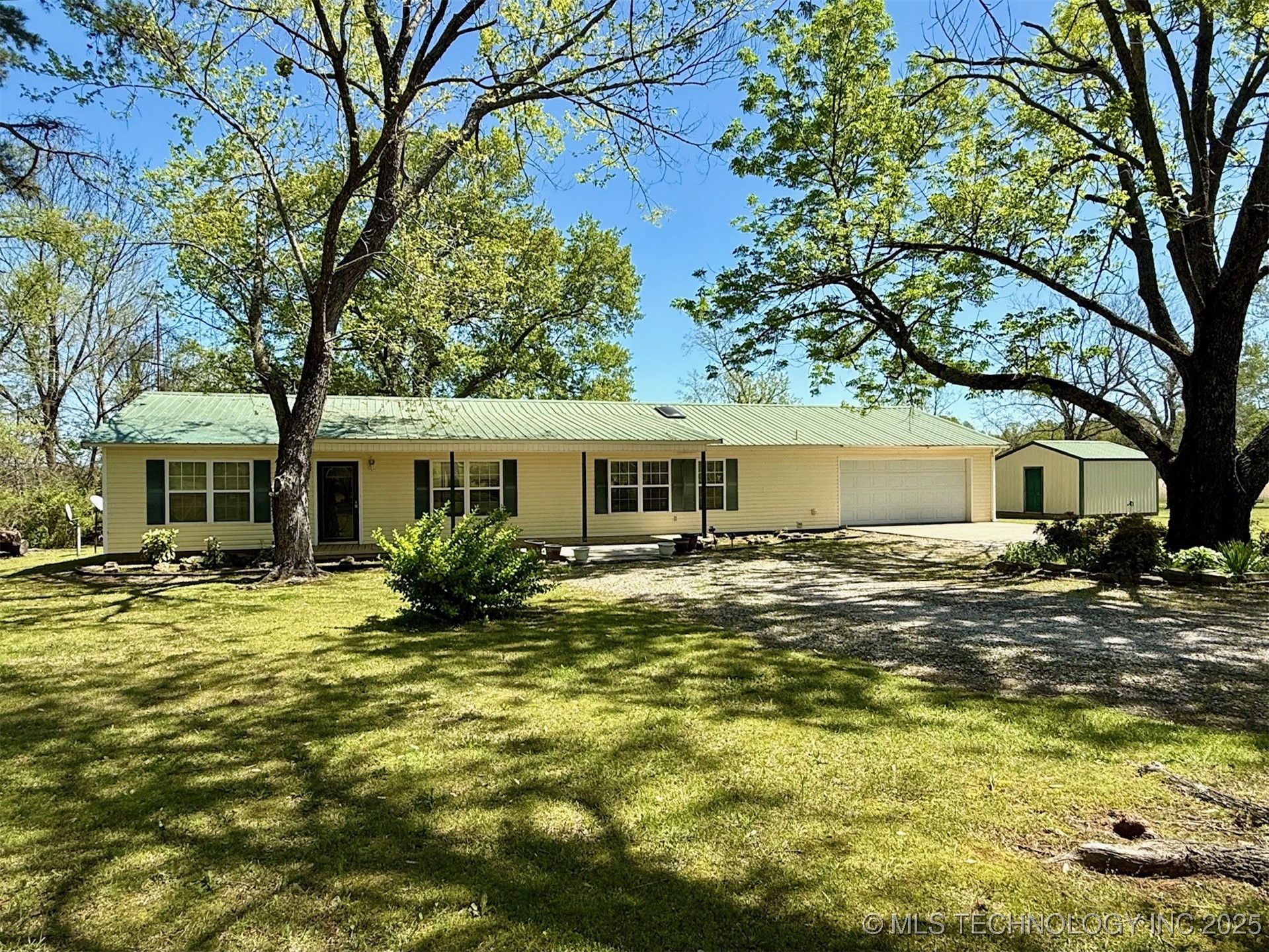 105631 S 4680 Road Property Photo