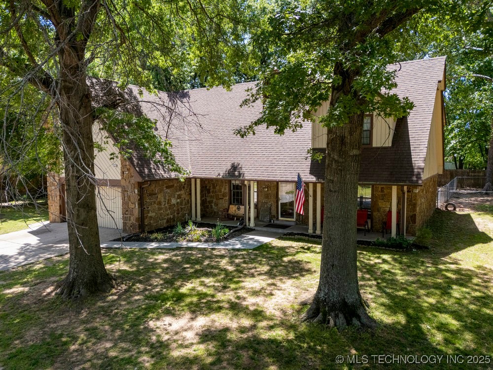 7818 S Park Avenue Property Photo 1