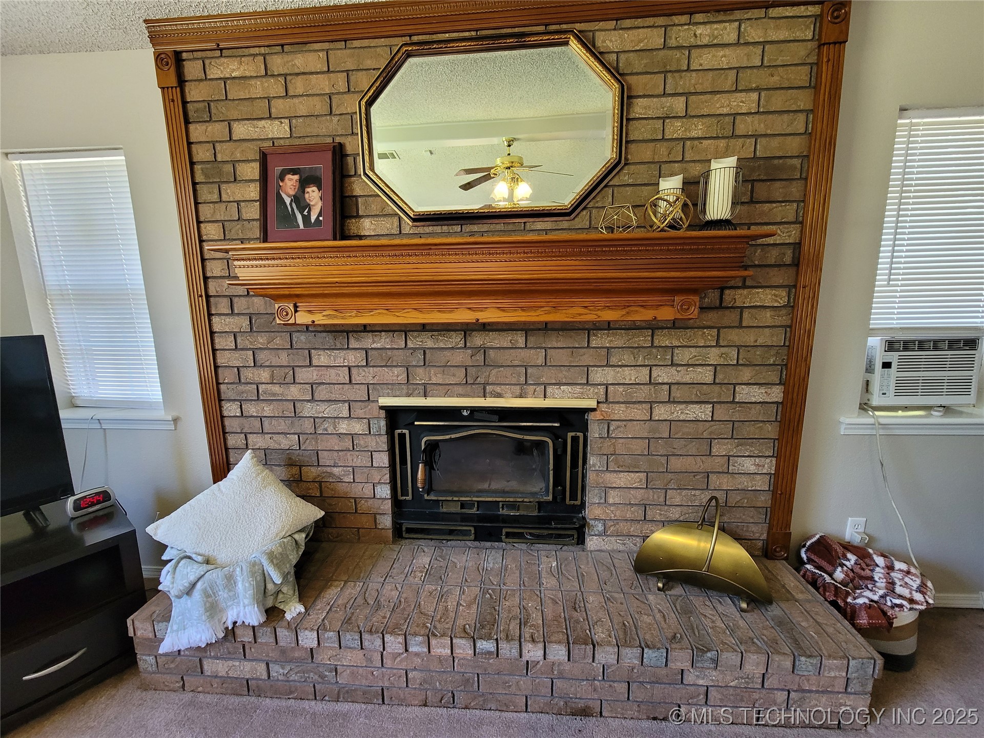 351 Hamilton Road Property Photo 14