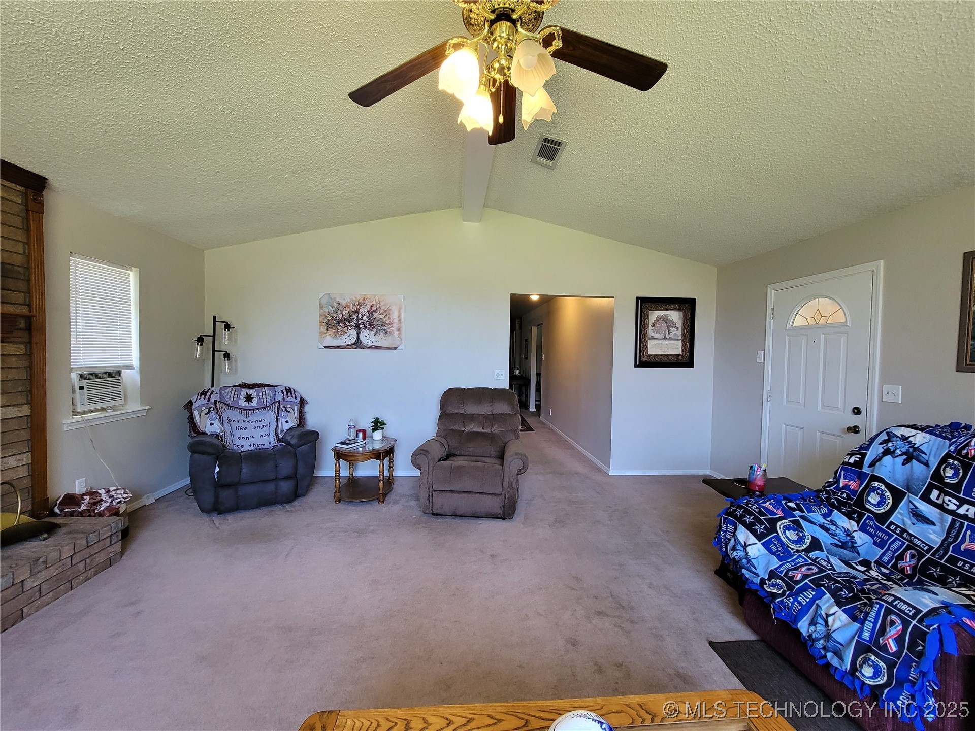 351 Hamilton Road Property Photo 15