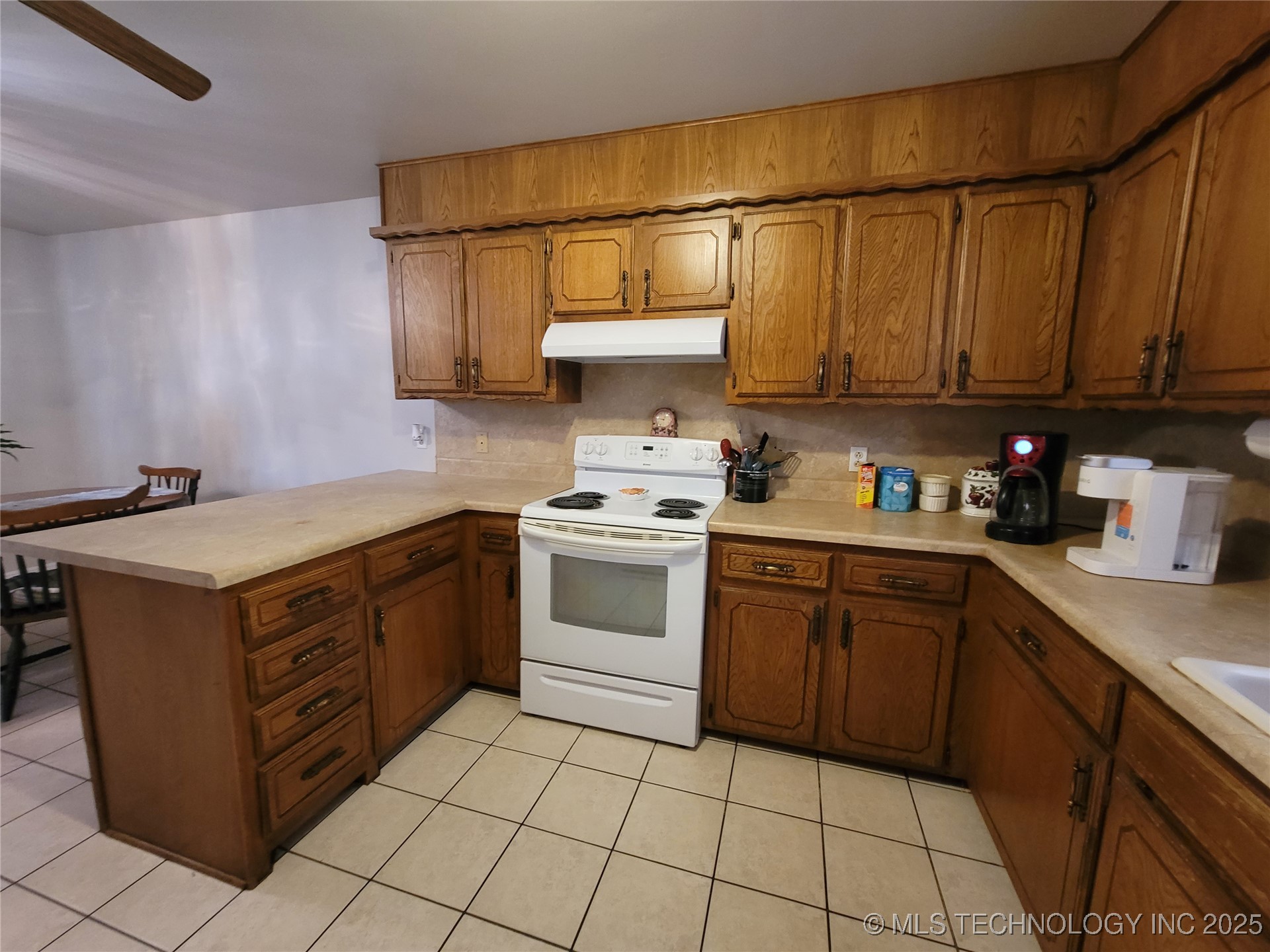 351 Hamilton Road Property Photo 27