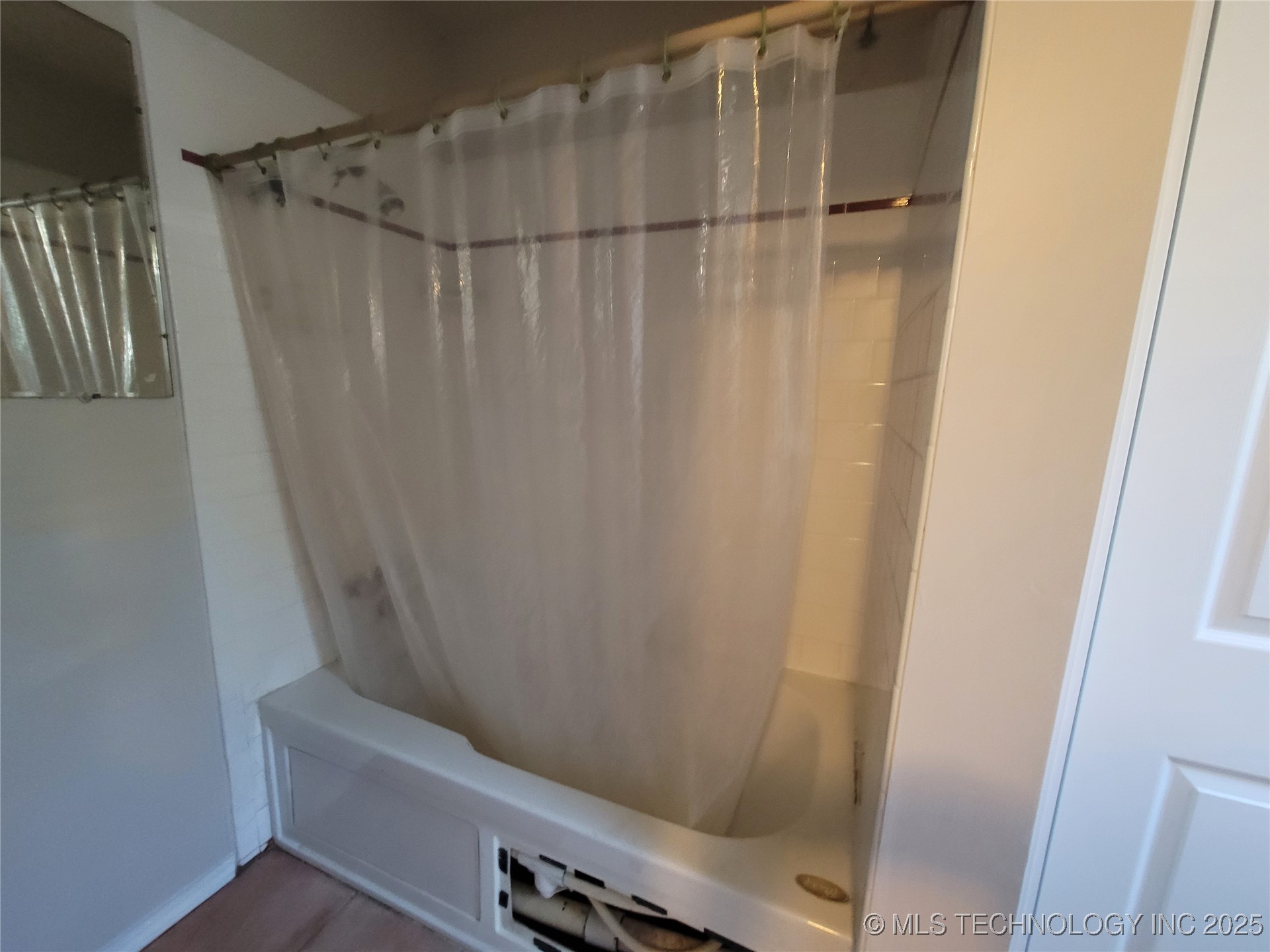 351 Hamilton Road Property Photo 50