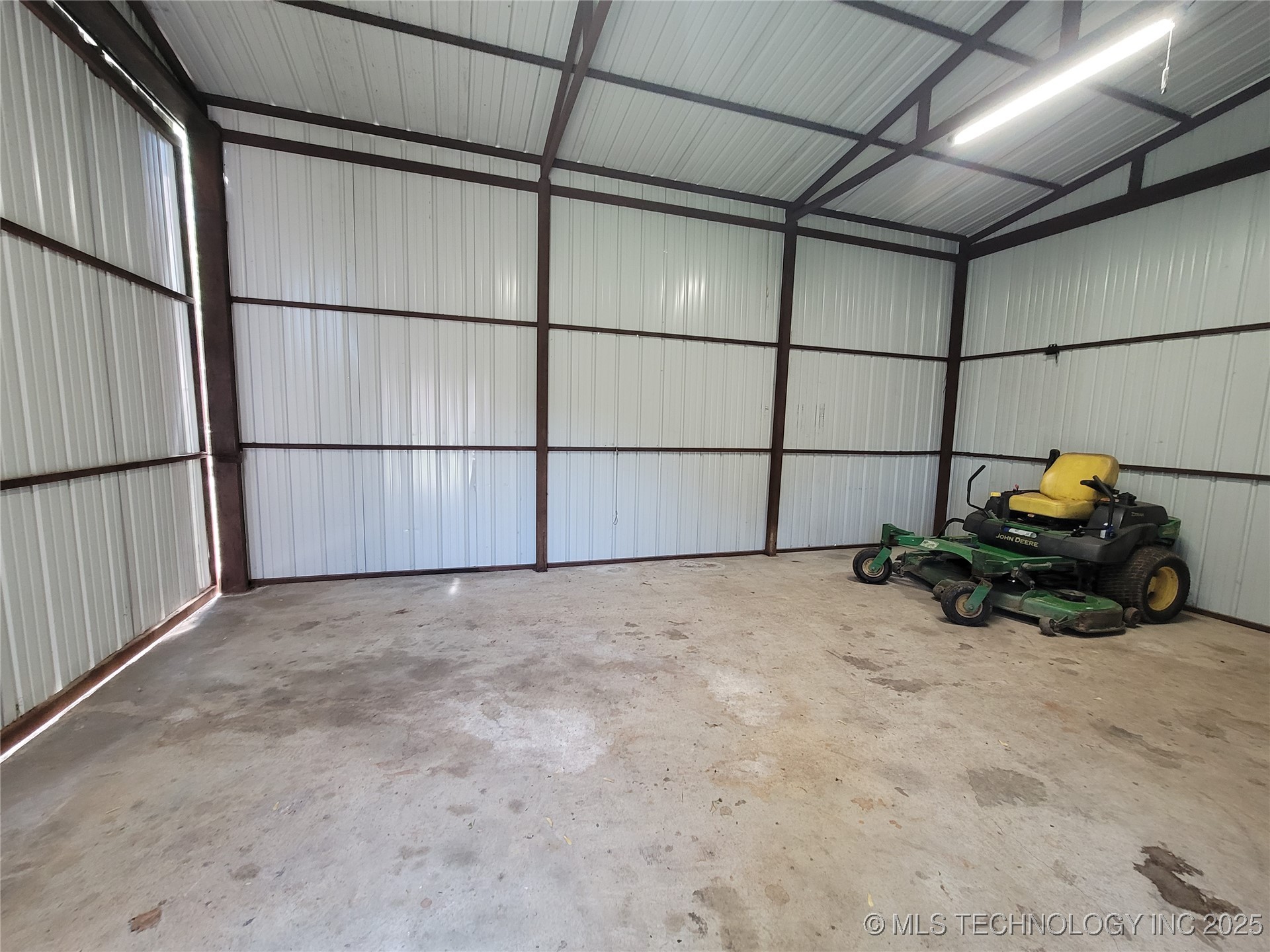 351 Hamilton Road Property Photo 56