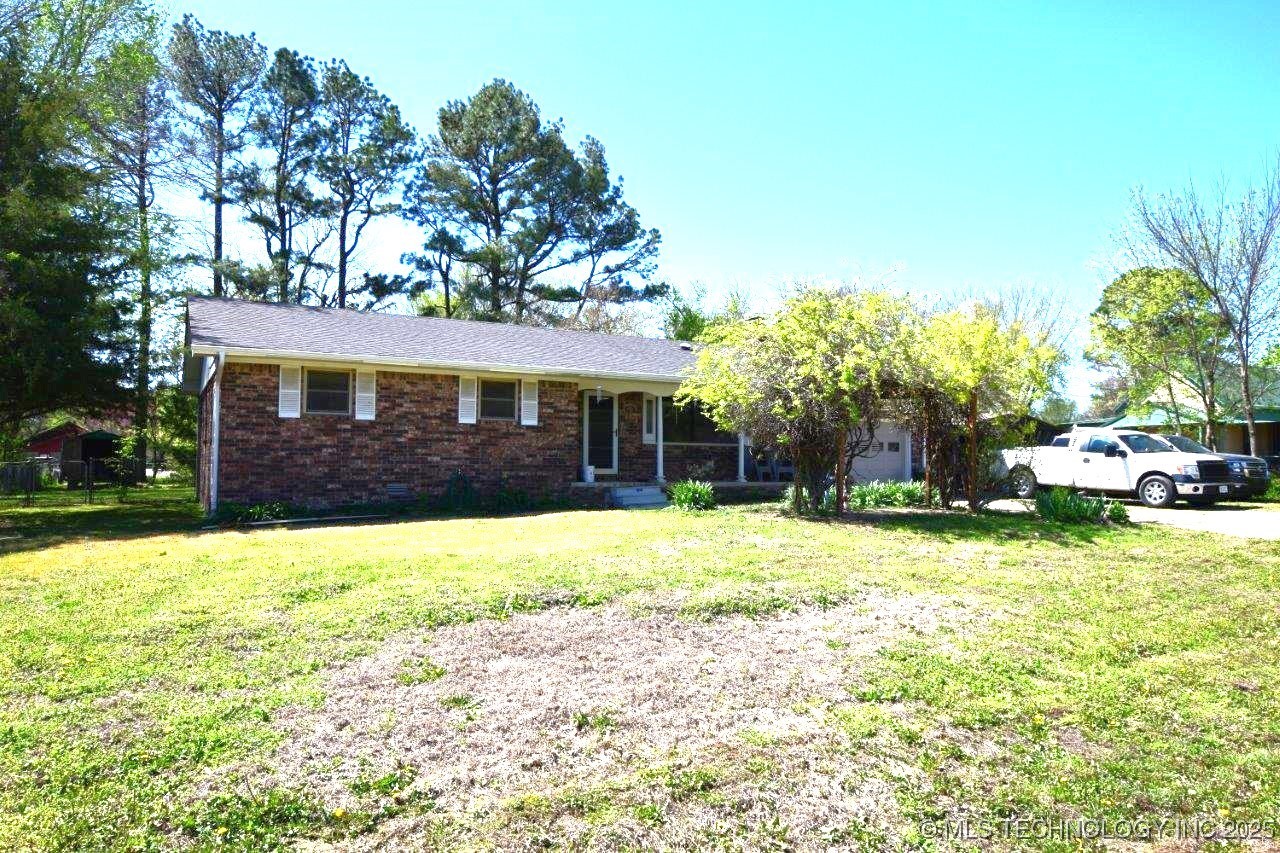 1631 Bryan Street Property Photo