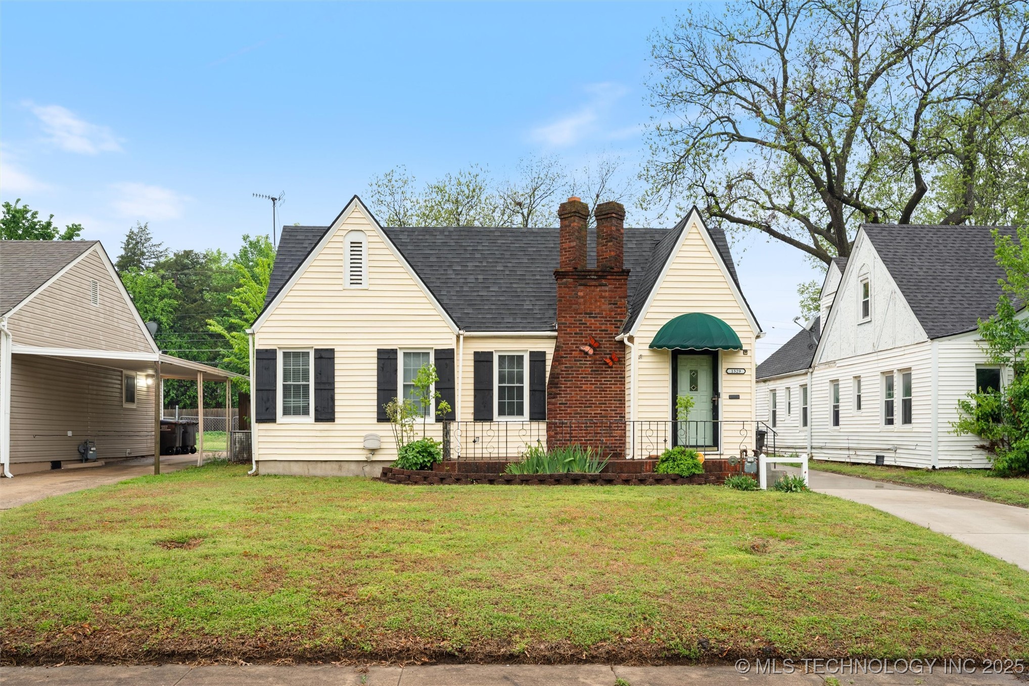 1529 Se Osage Avenue Property Photo