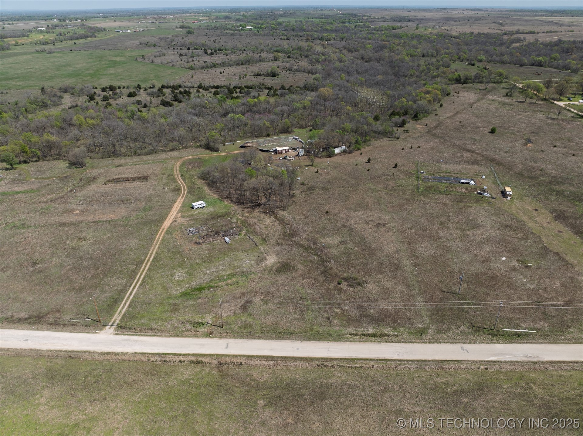 N 4060 Road Property Photo 4