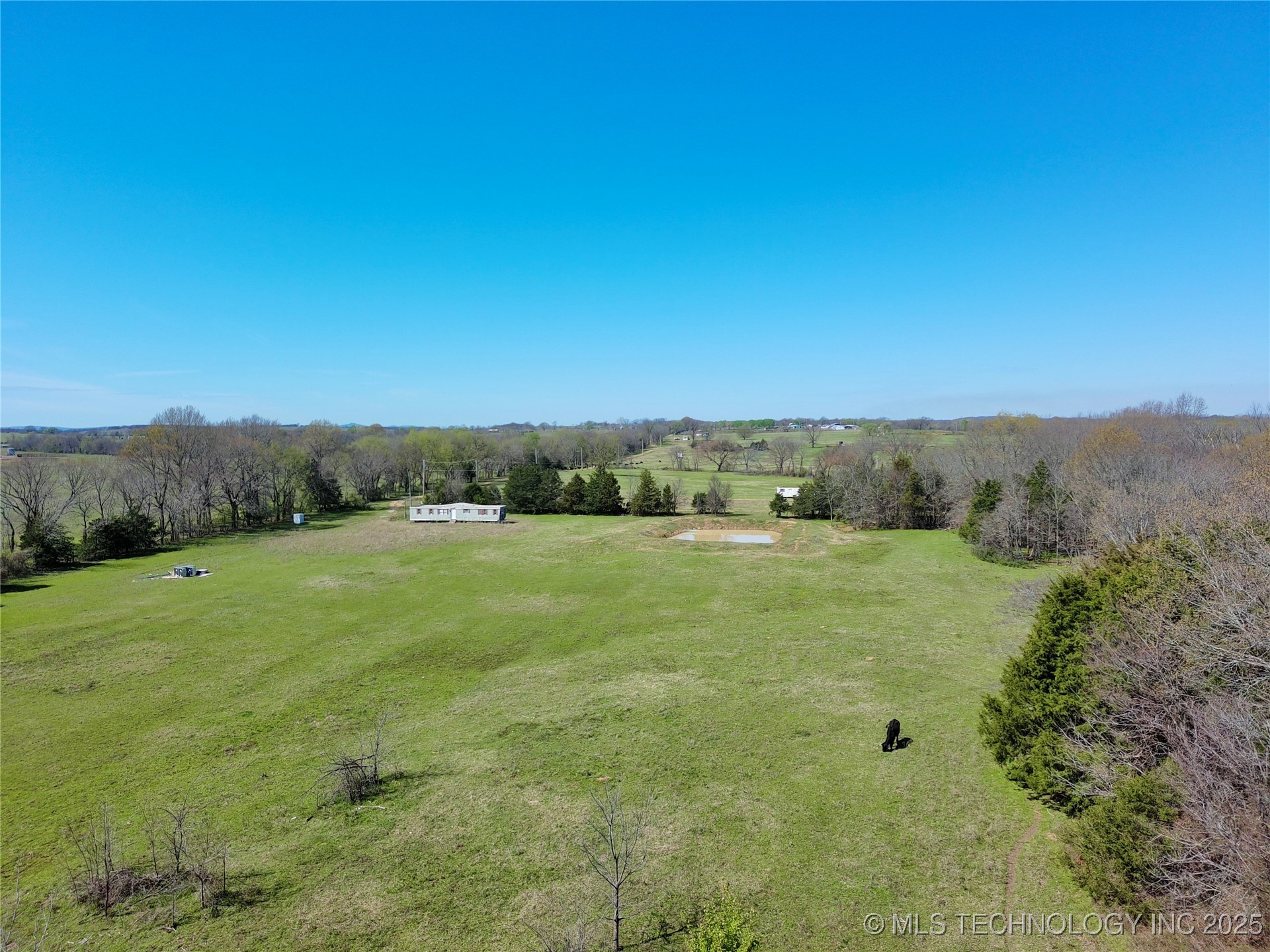40013 E 1280 Road Property Photo 5