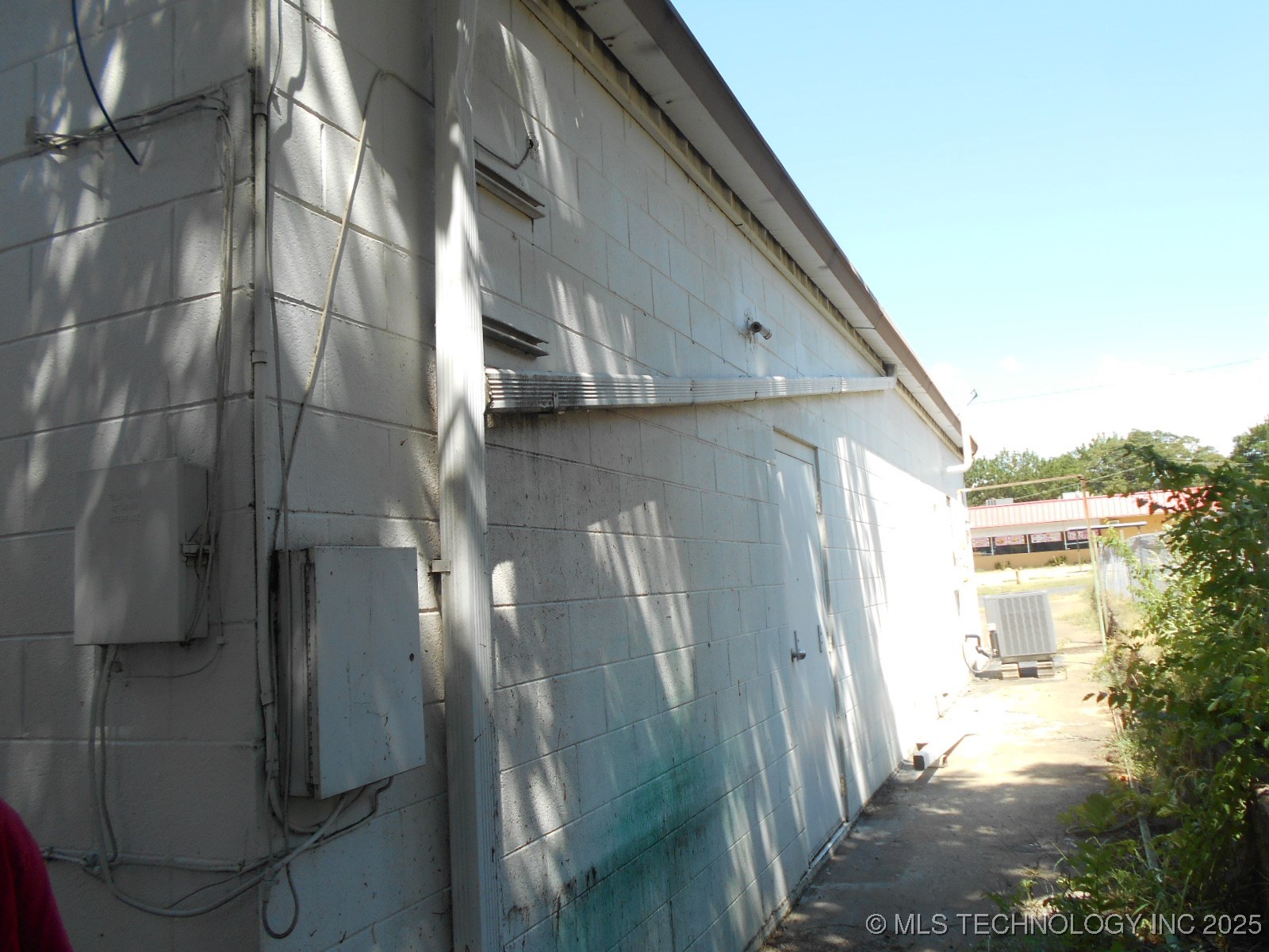 902 E Cherokee Street Property Photo 8