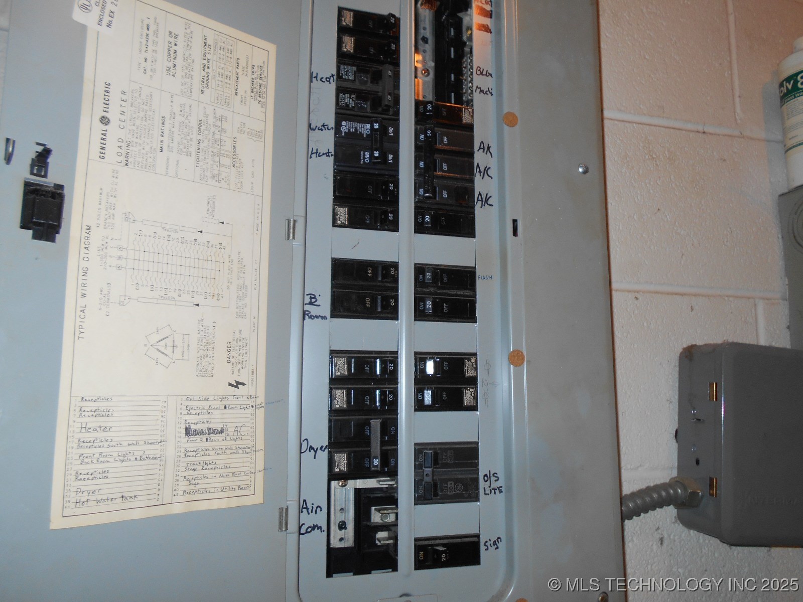 902 E Cherokee Street Property Photo 11