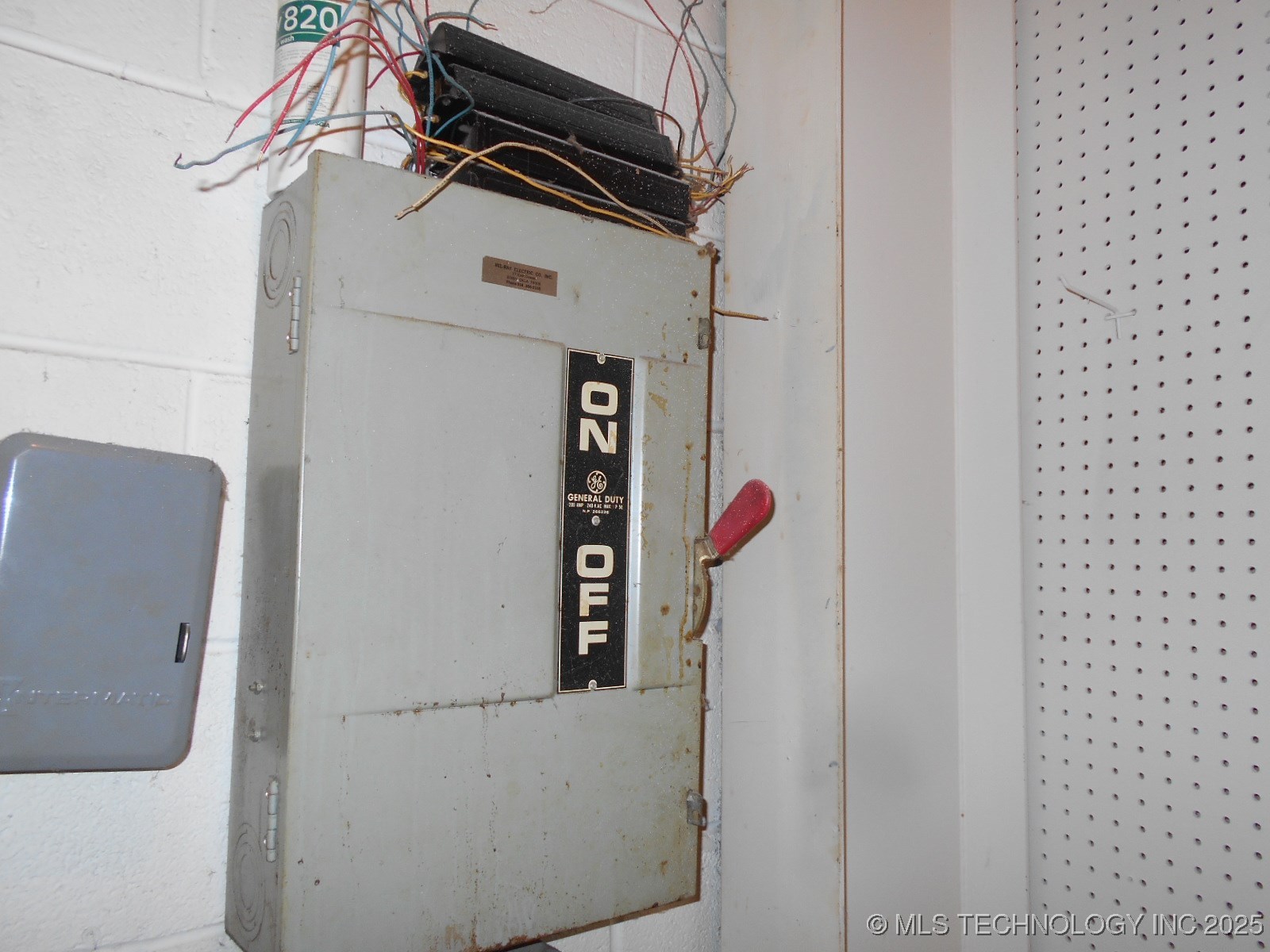 902 E Cherokee Street Property Photo 12