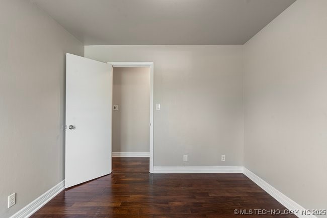 1612 E 56th Place Property Photo 28