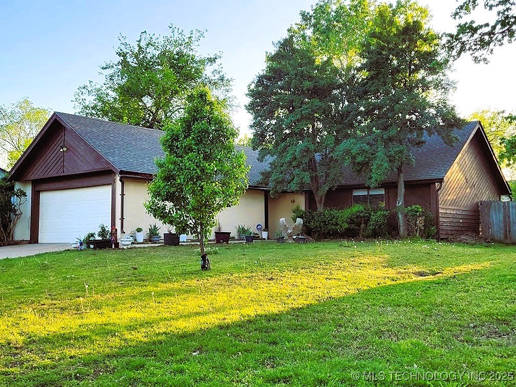 6370 S 29th West Place Property Photo 1