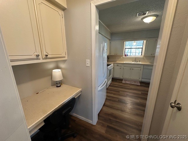 106 Charles Property Photo 22