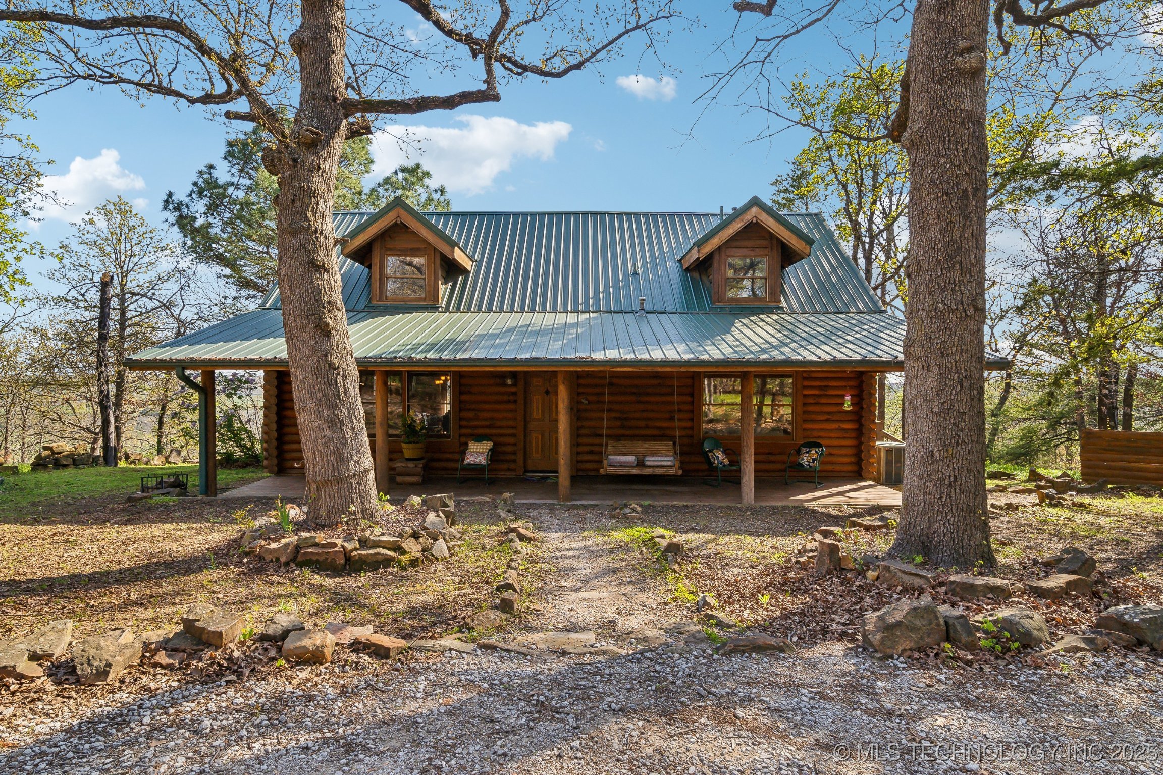 14484 Valley View Drive Property Photo 5