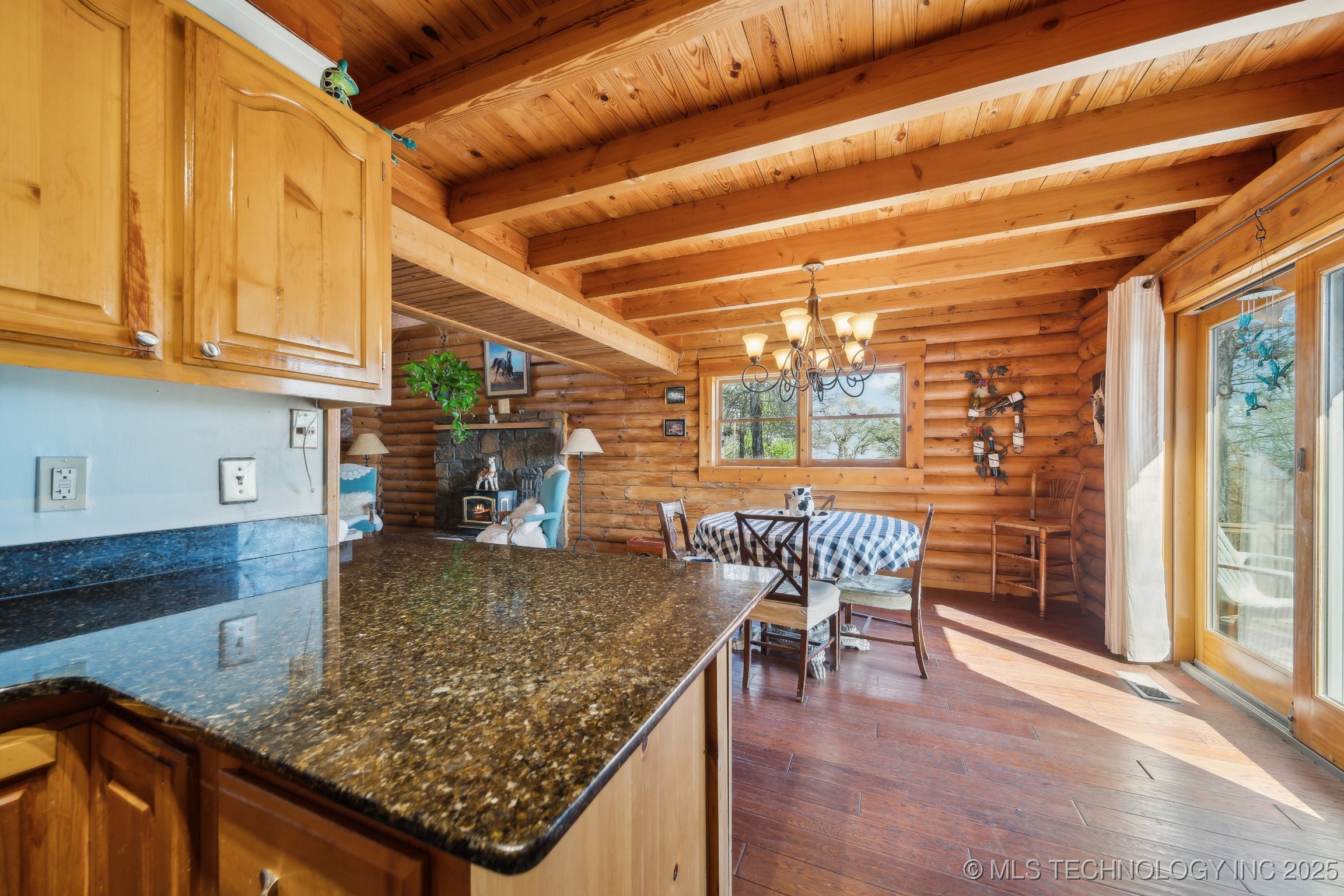 14484 Valley View Drive Property Photo 16