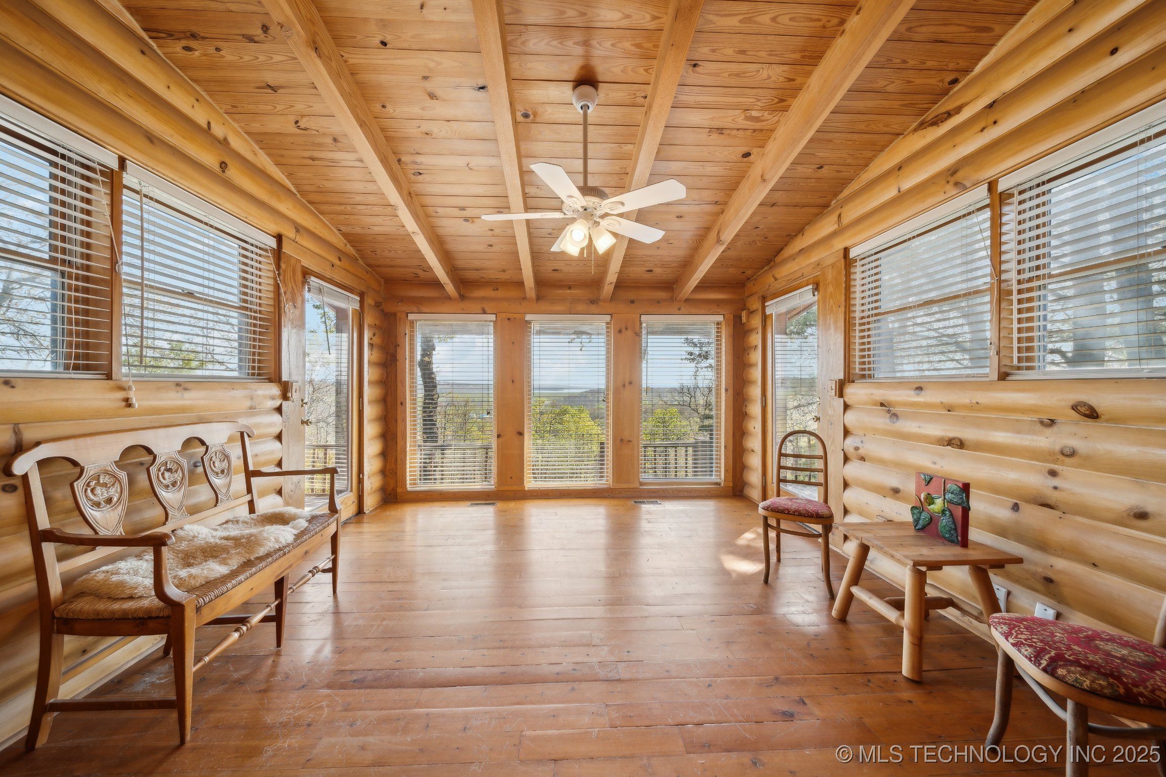 14484 Valley View Drive Property Photo 19