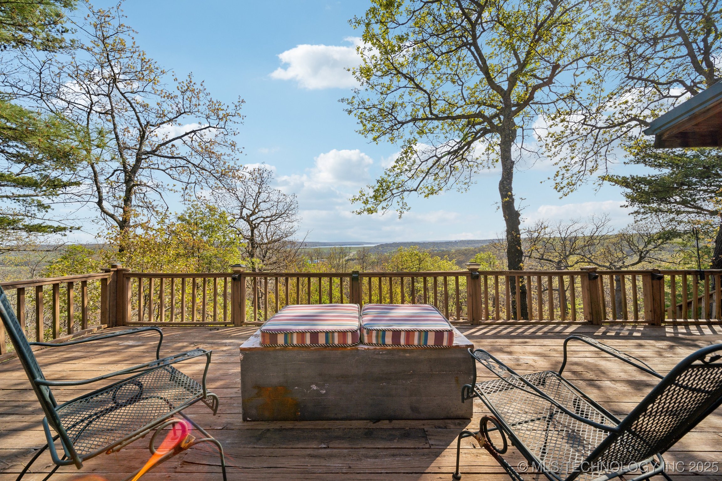 14484 Valley View Drive Property Photo 34