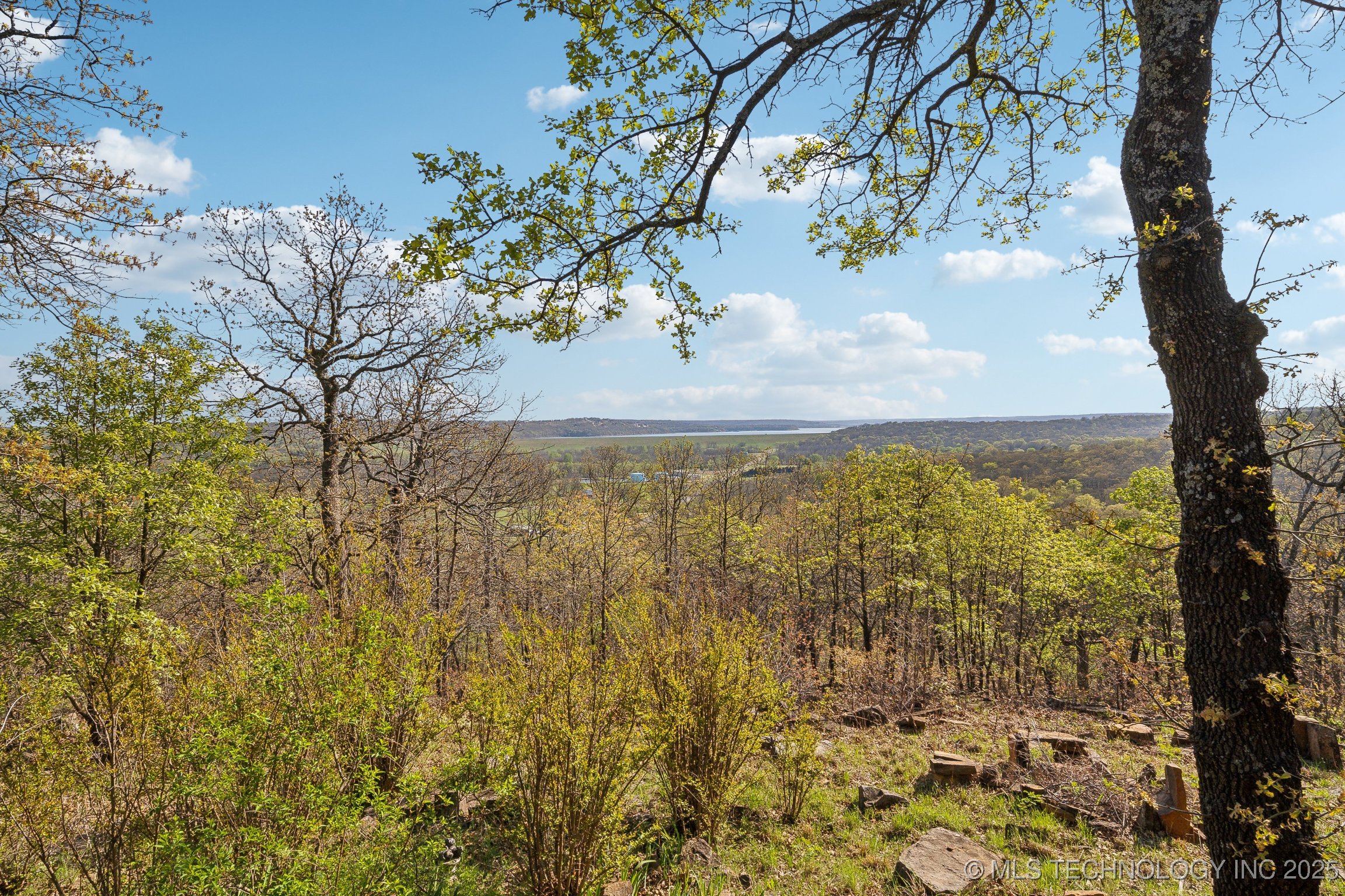 14484 Valley View Drive Property Photo 36