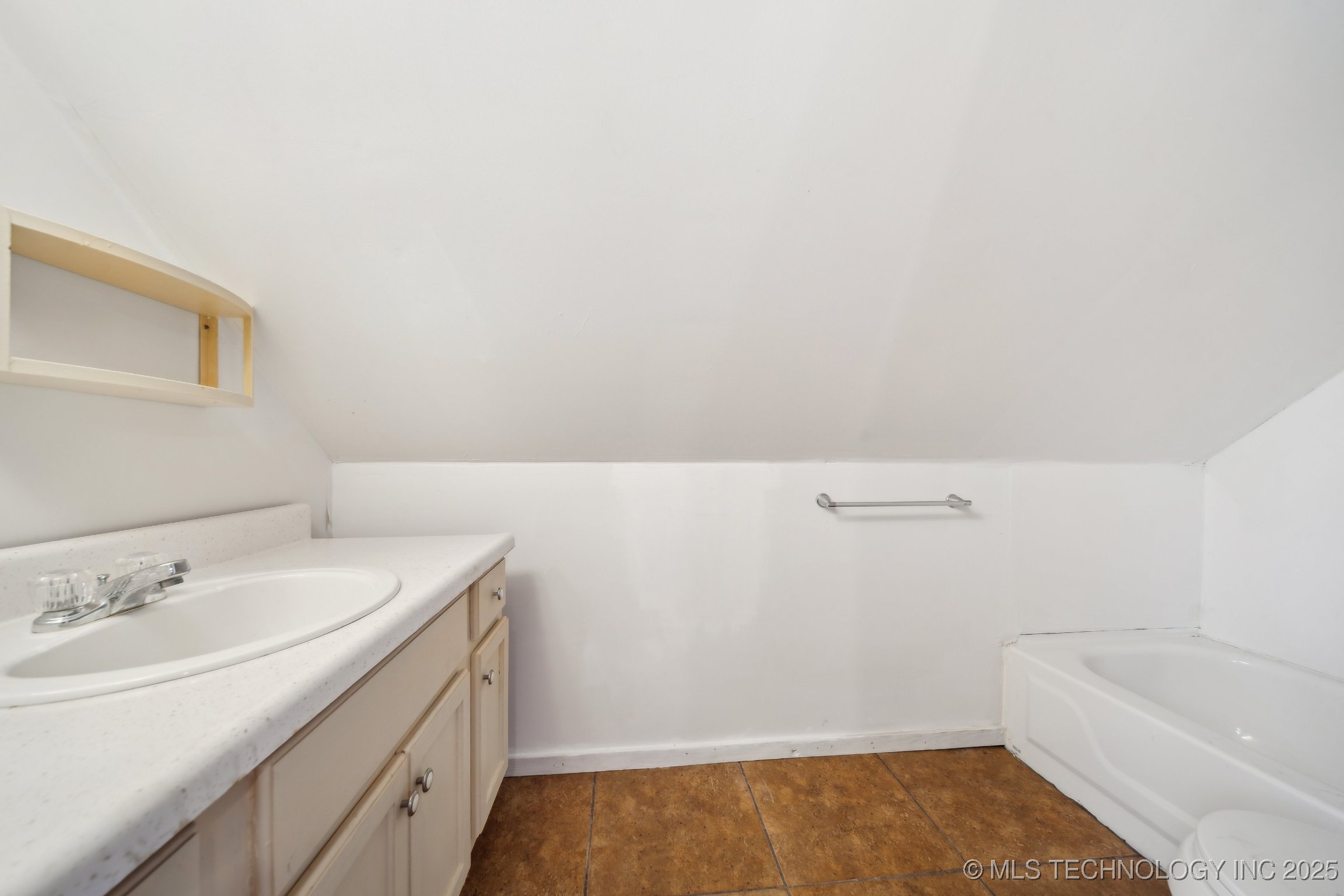 14484 Valley View Drive Property Photo 53