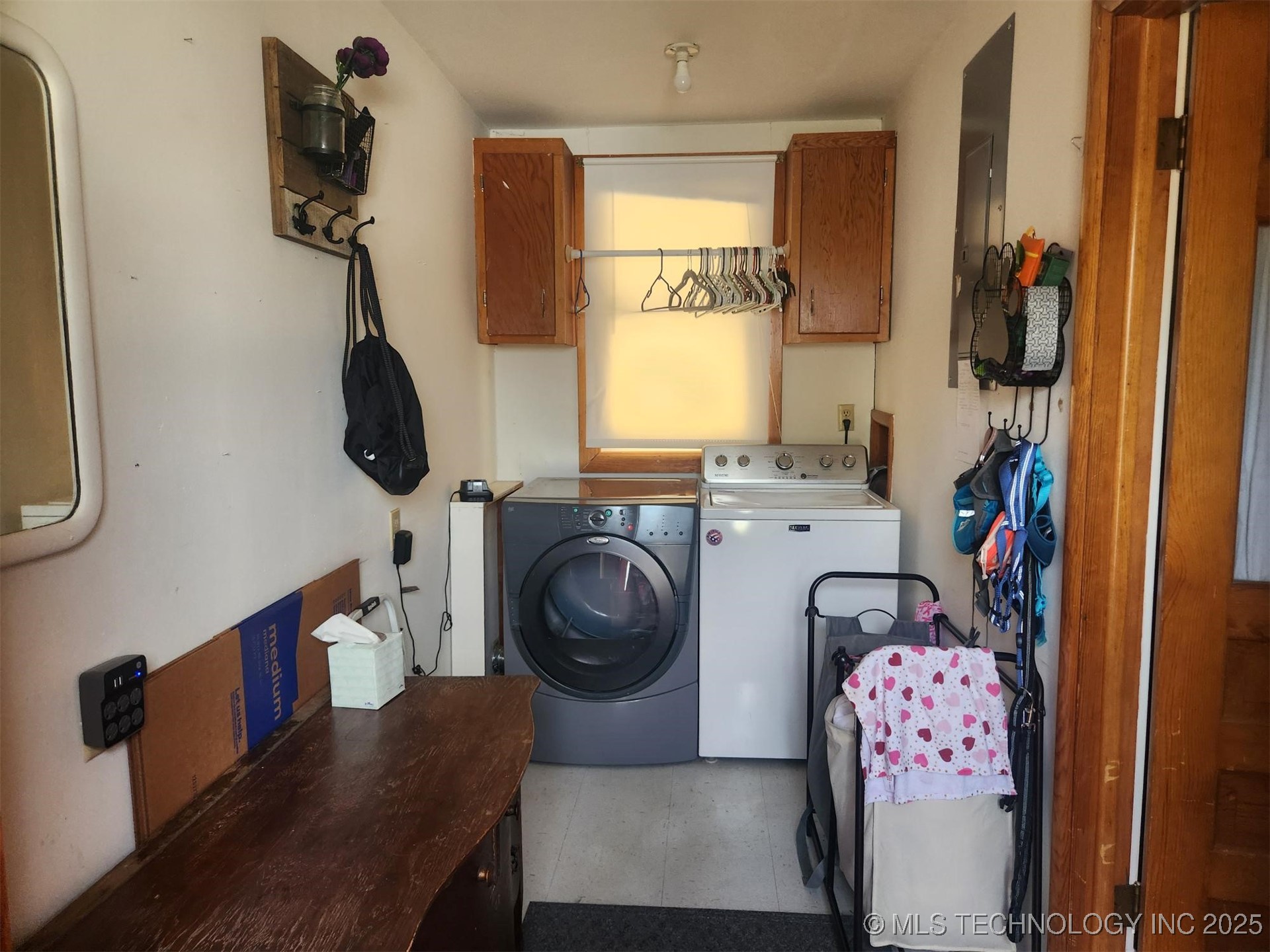 418 W Delaware Avenue Property Photo 5