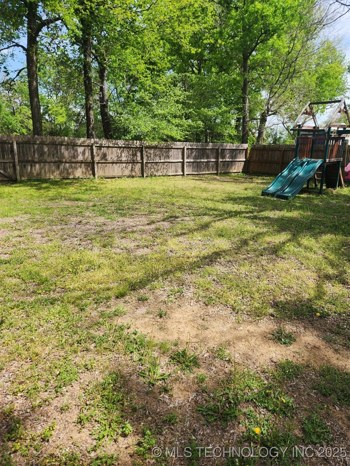 820 N Broadway Avenue Property Photo 17
