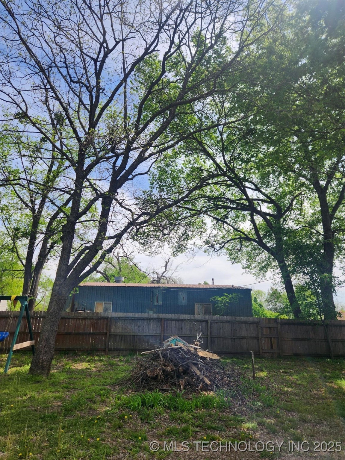 820 N Broadway Avenue Property Photo 20