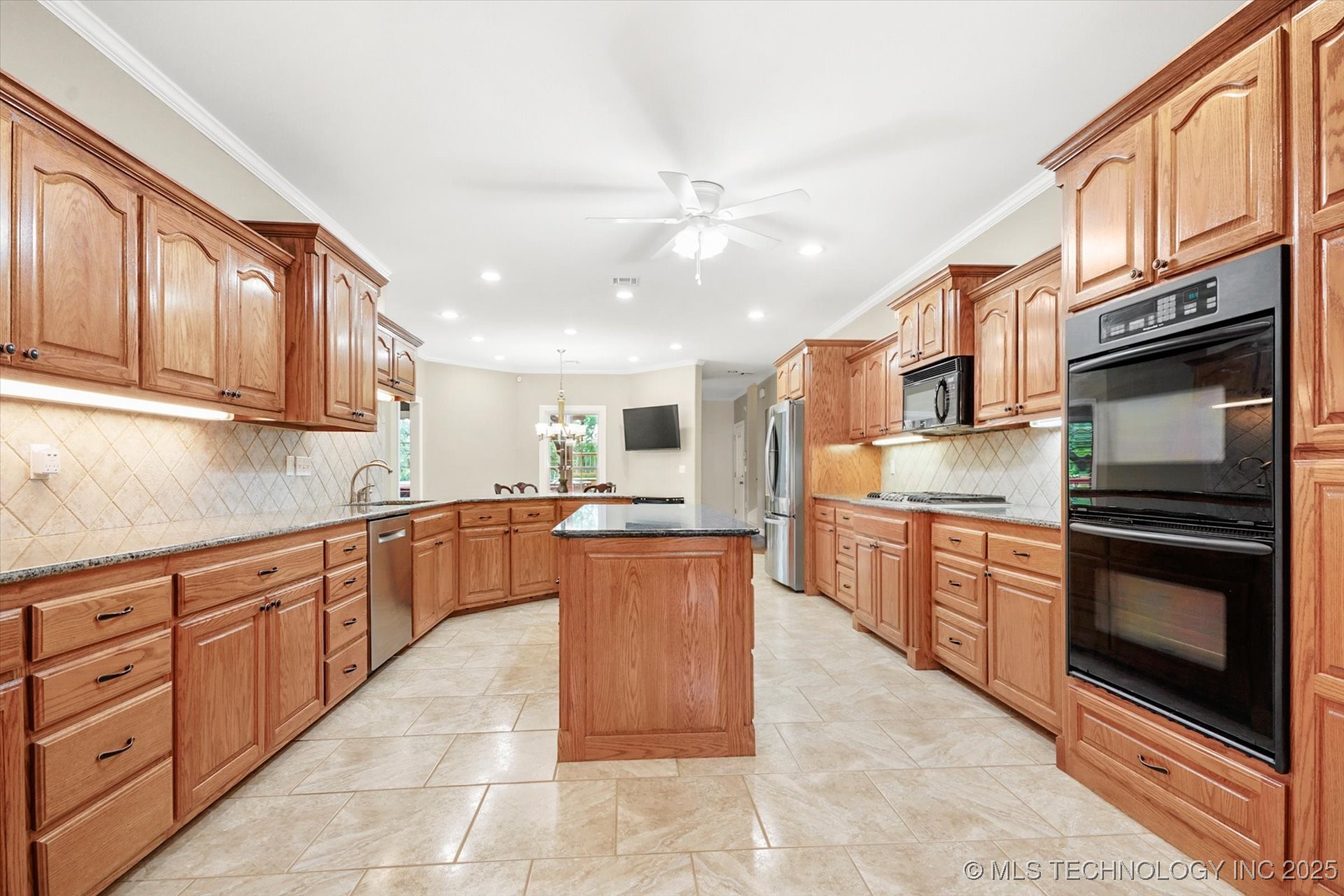 16071 N 88th West Place Property Photo 13
