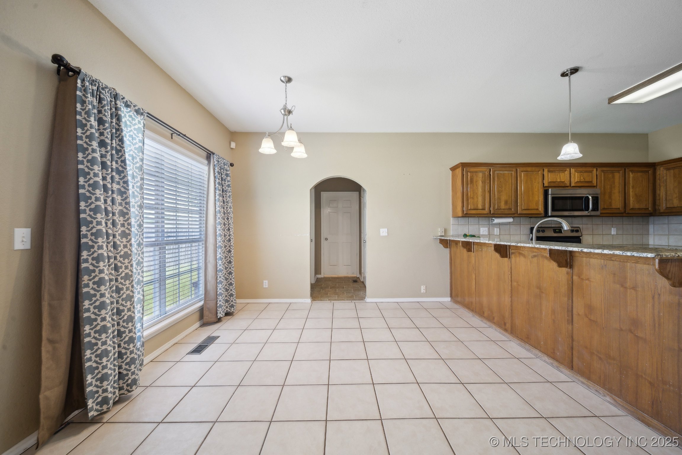 219 W Durham Place Property Photo 14