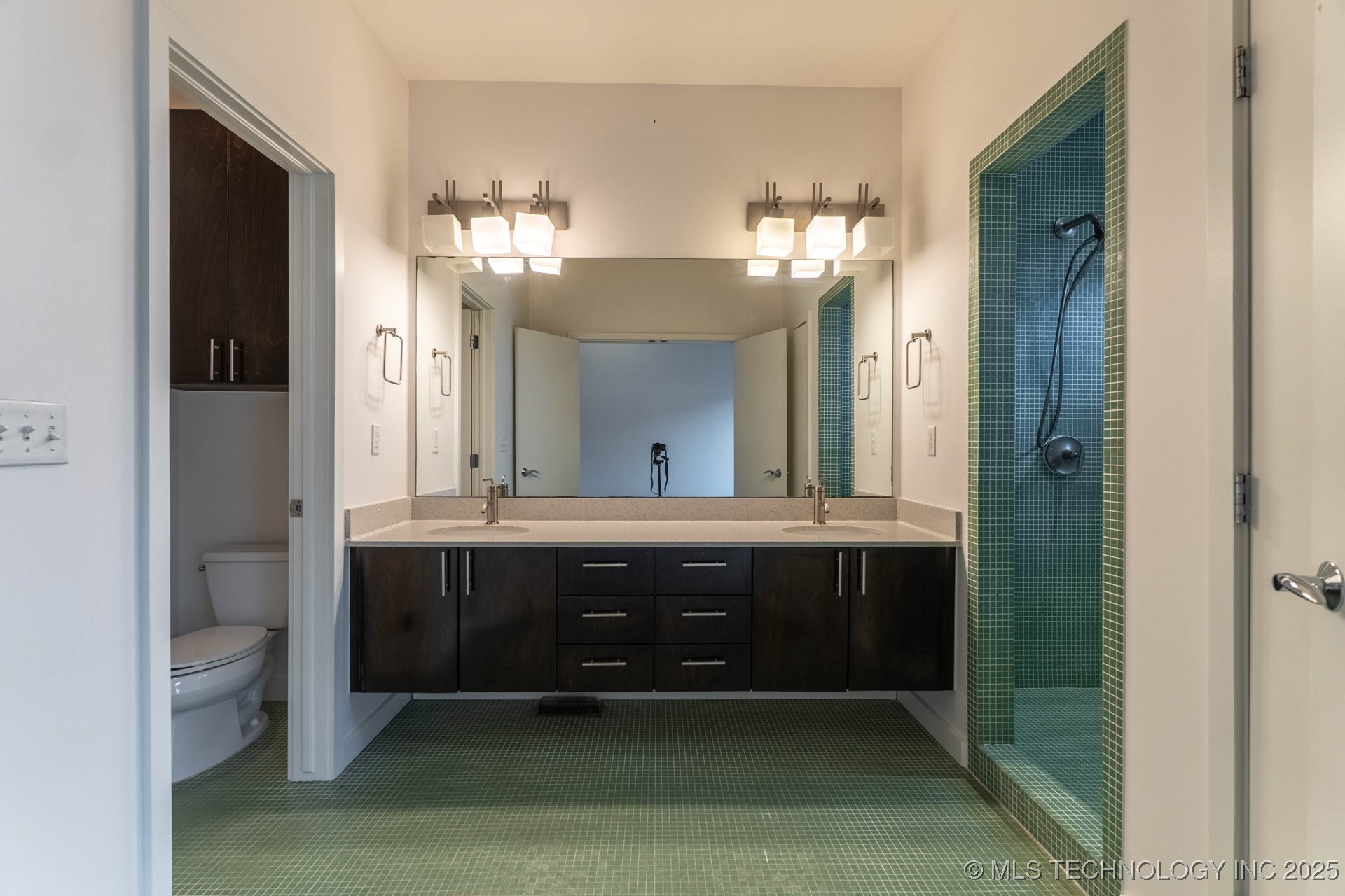 1428 S Quincy Avenue B Property Photo 16