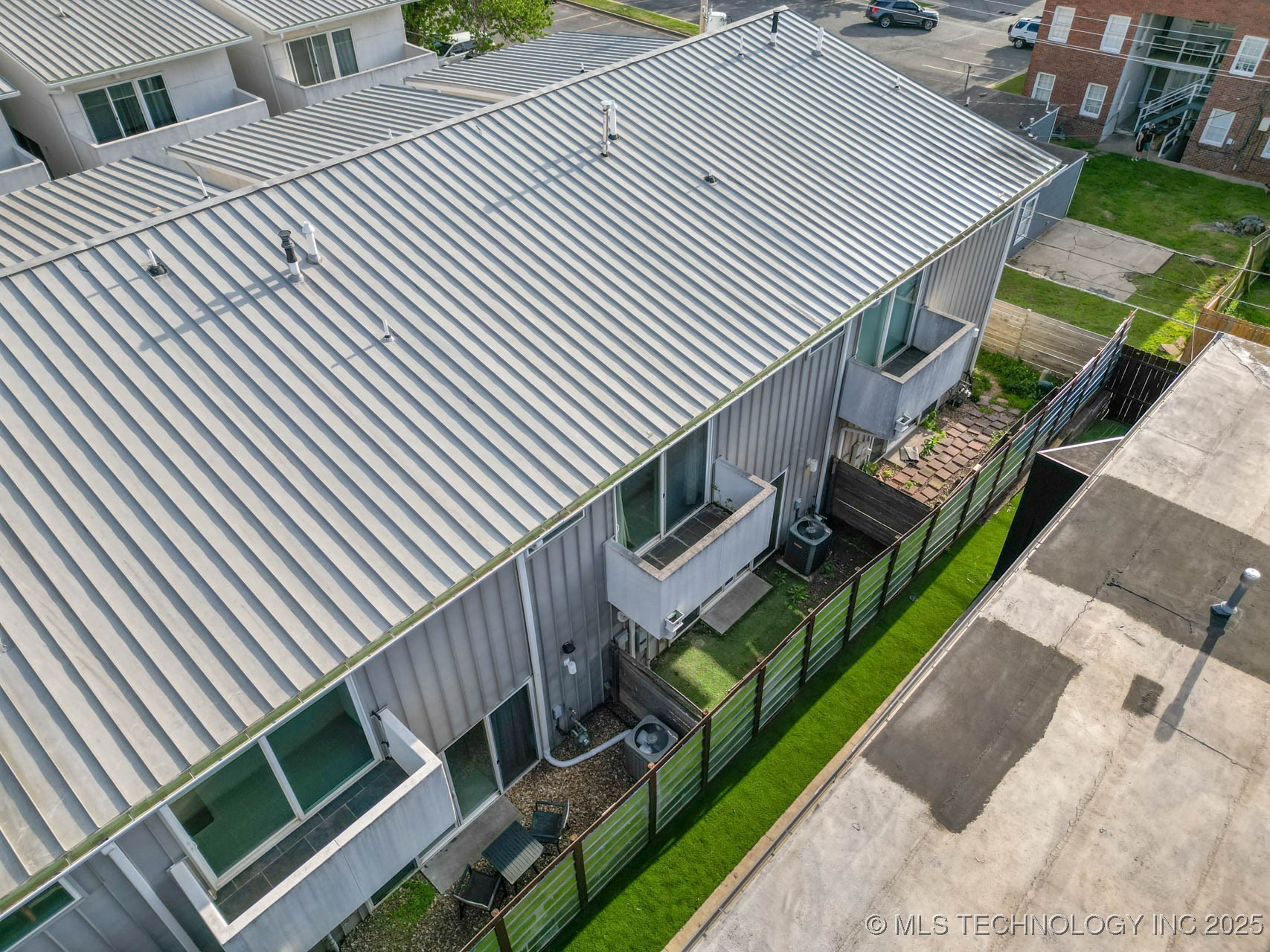 1428 S Quincy Avenue B Property Photo 20
