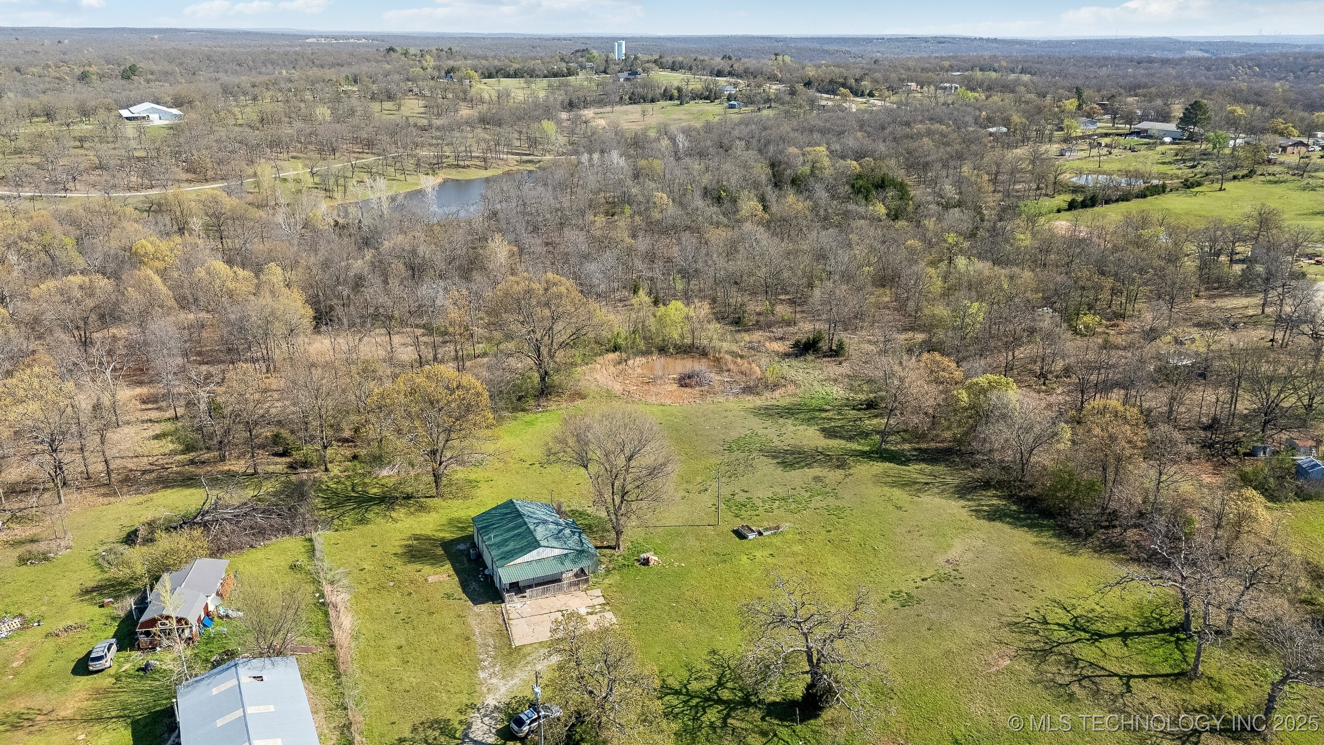 23055 W Hwy 33 Property Photo 29