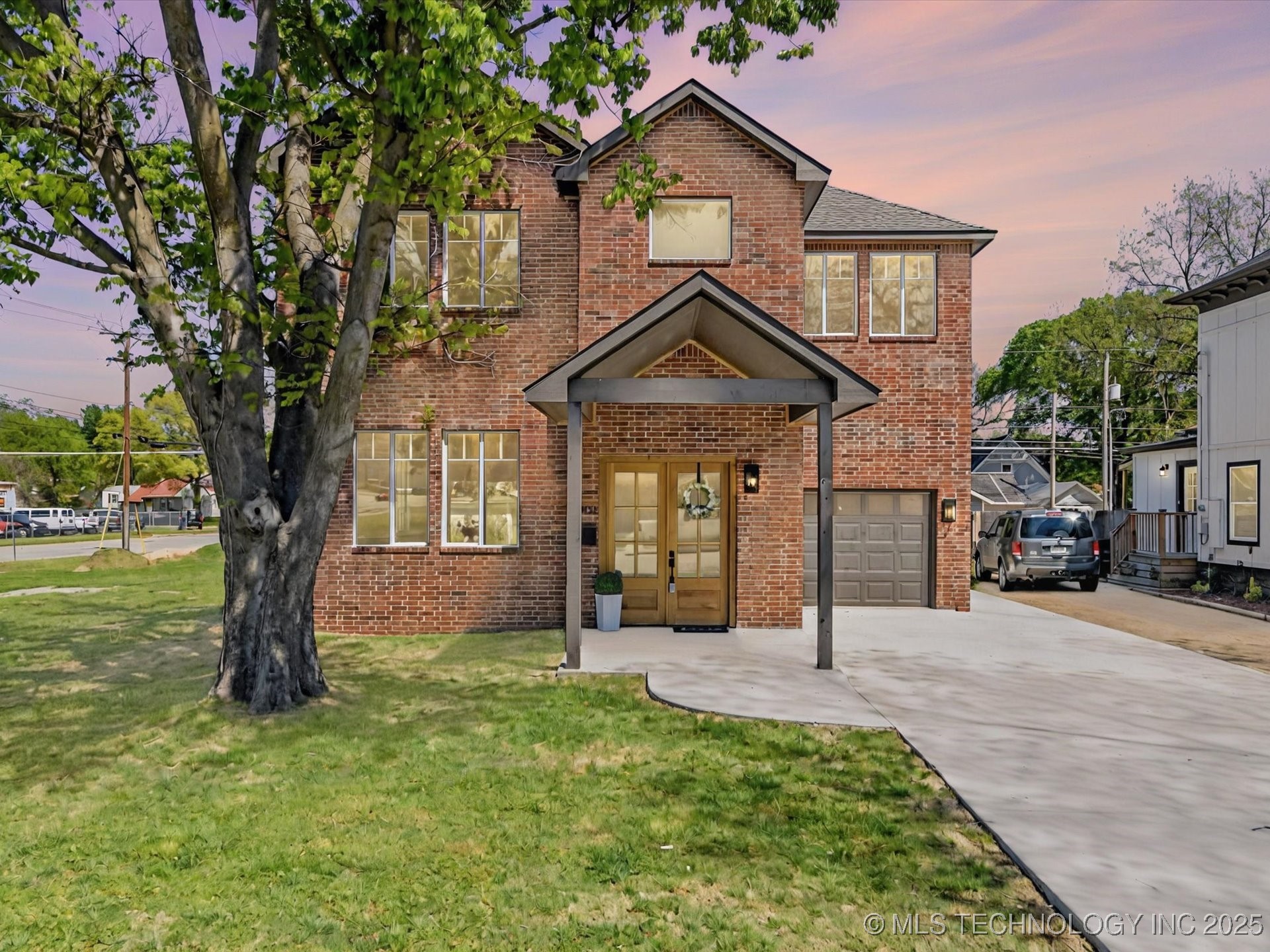 Armstrong I Real Estate Listings Main Image