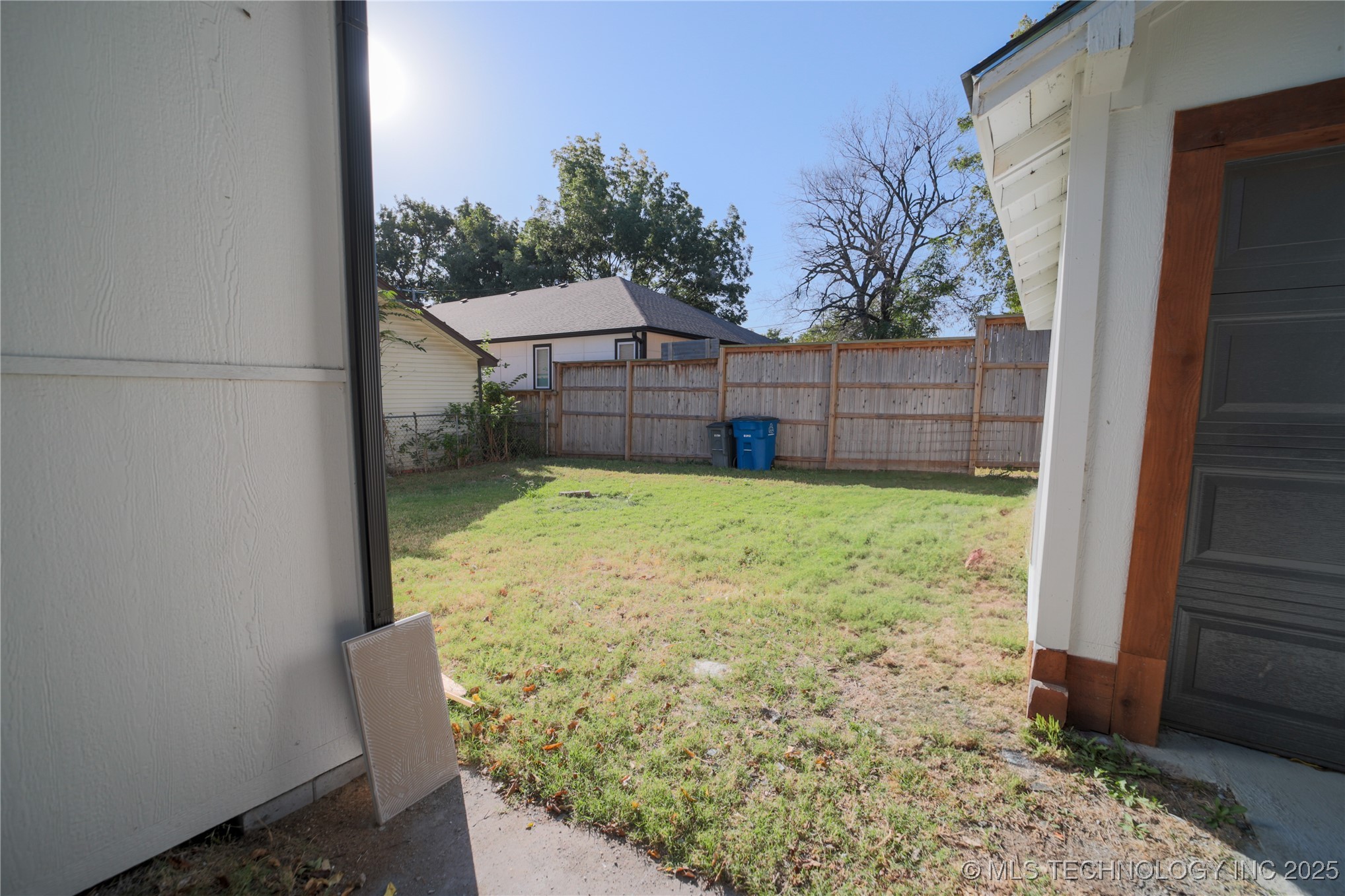 2052 E 12th Place Property Photo 35